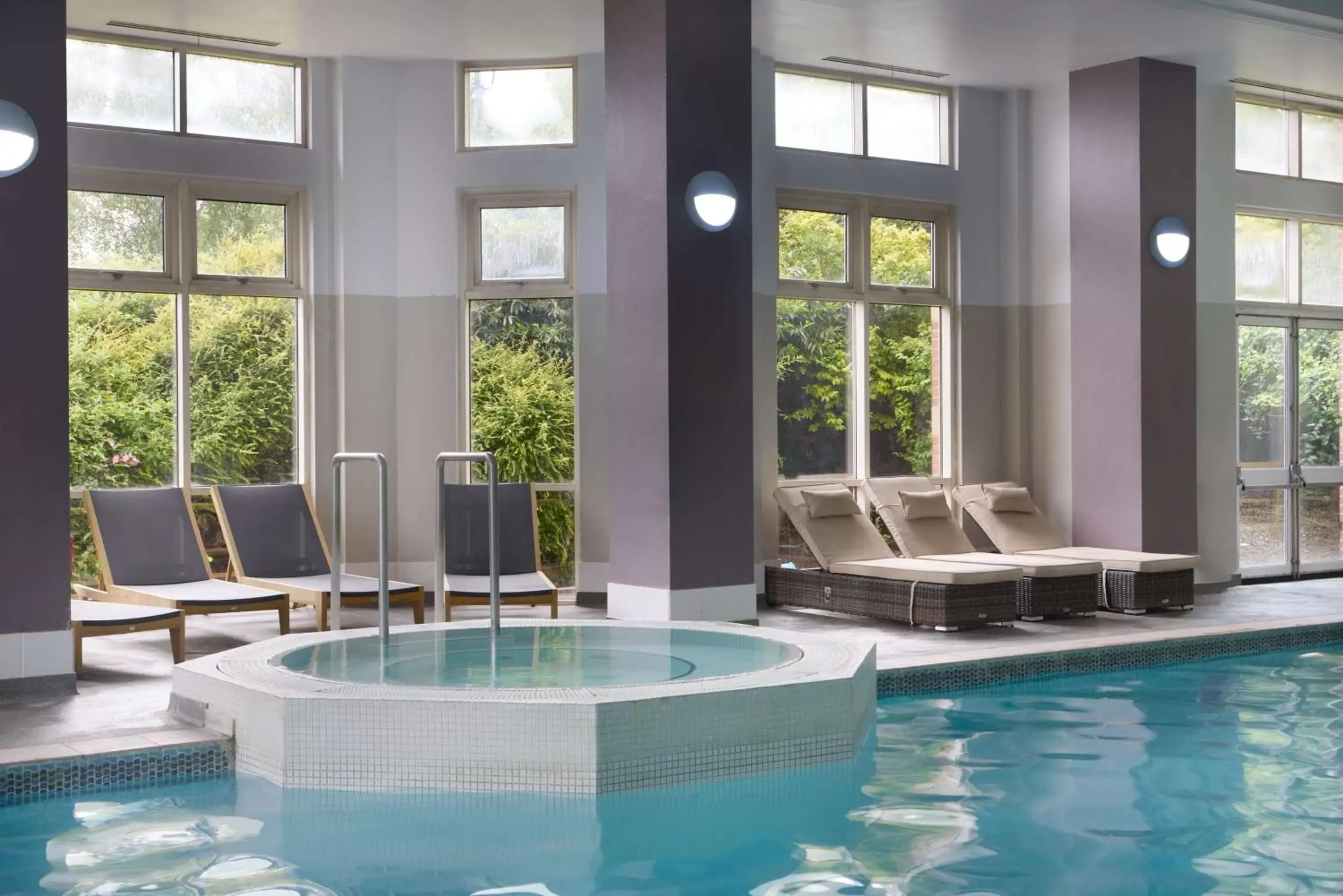 Pool view in DoubleTree by Hilton Dartford Bridge Pool view in DoubleTree by Hilton Dartford Bridge