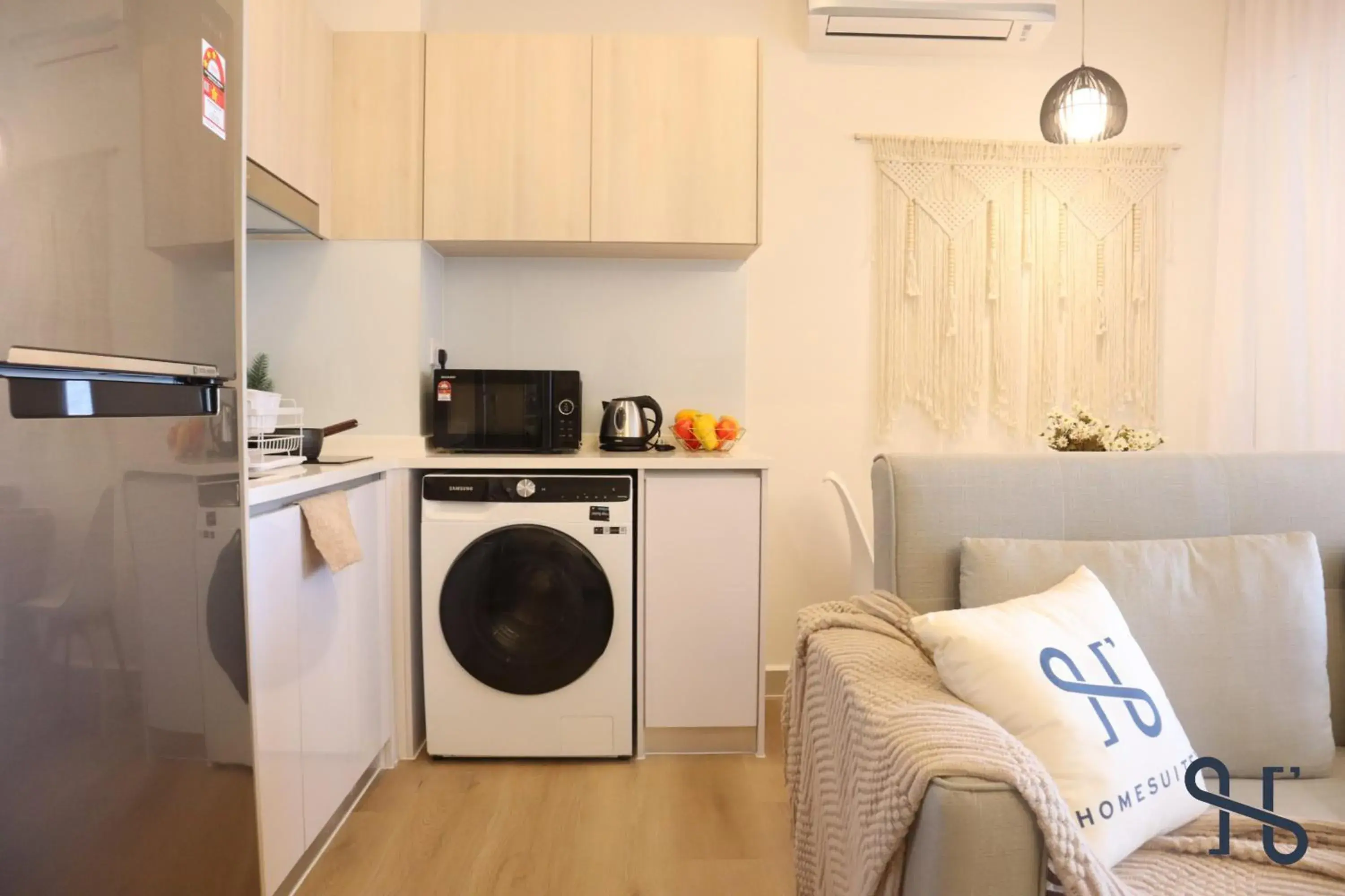 washing machine, Kitchen/Kitchenette in Homesuite' Home @ The Shore Kota Kinabalu