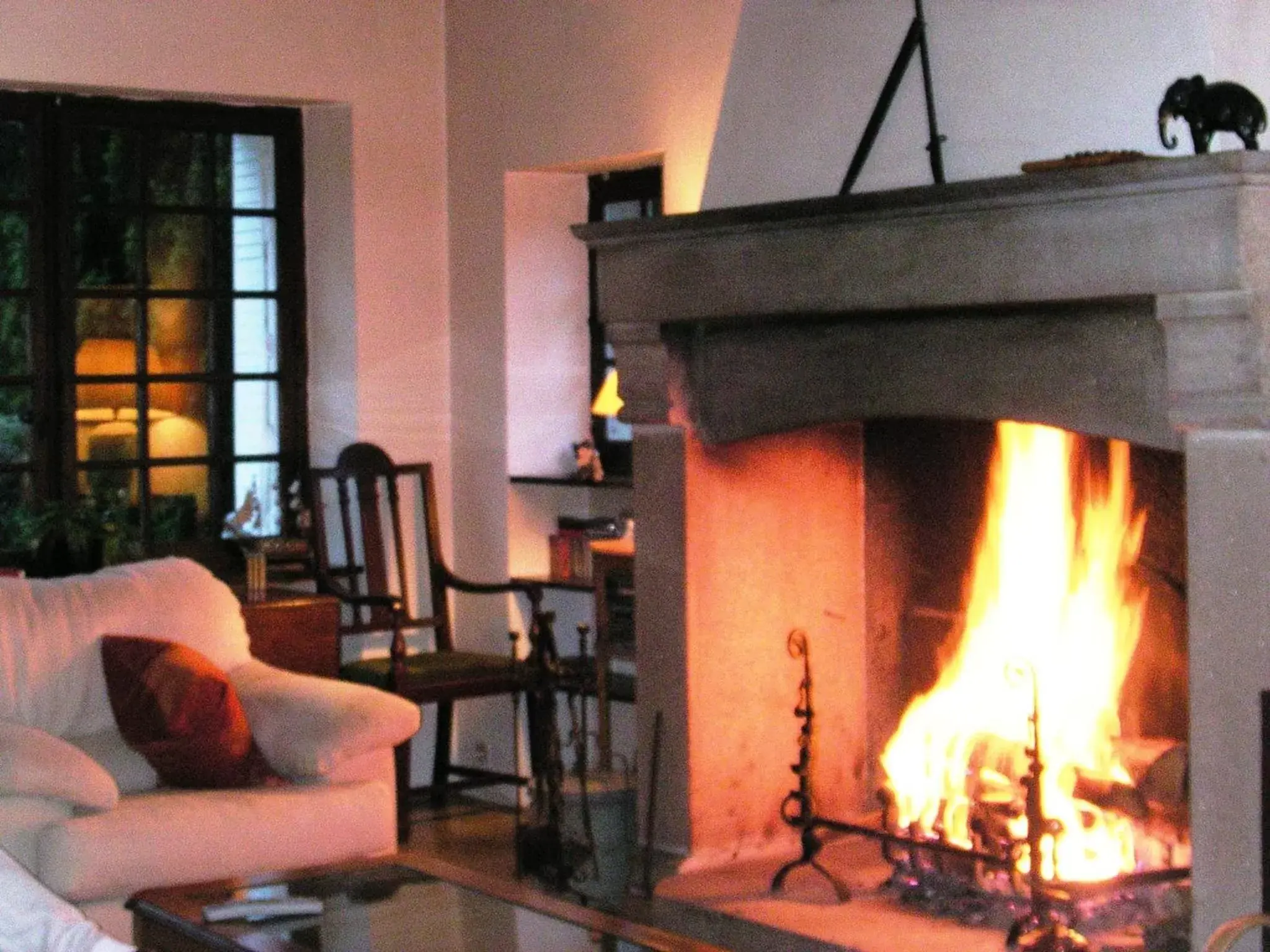 Winter, Seating Area in La Croix du Reh