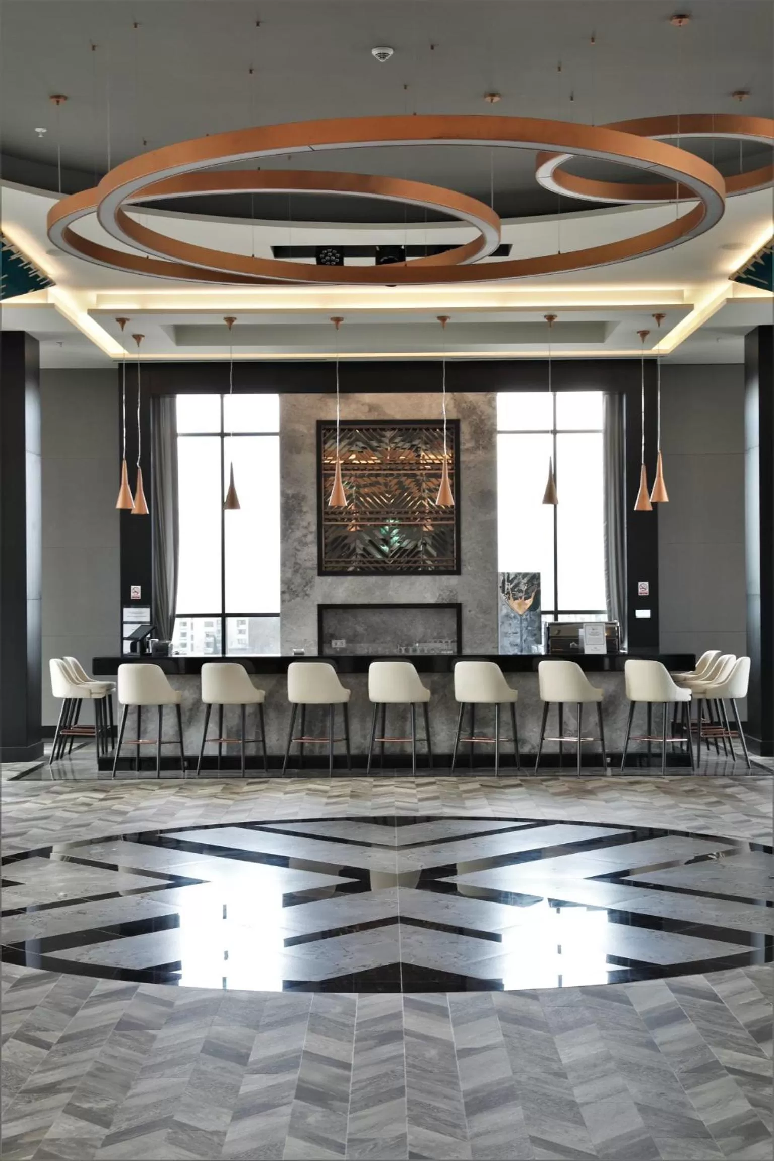 Lounge or bar in Limak Skopje Luxury Hotel