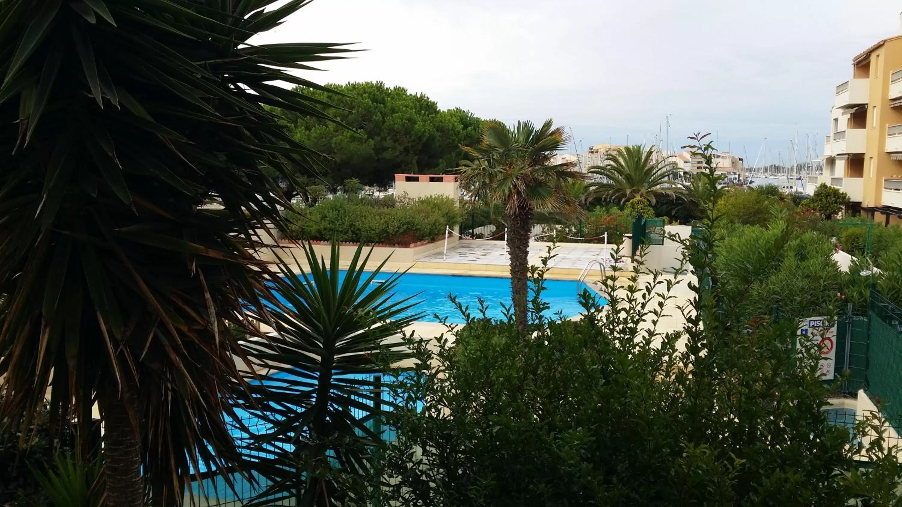Swimming pool in La Voile D' Or
