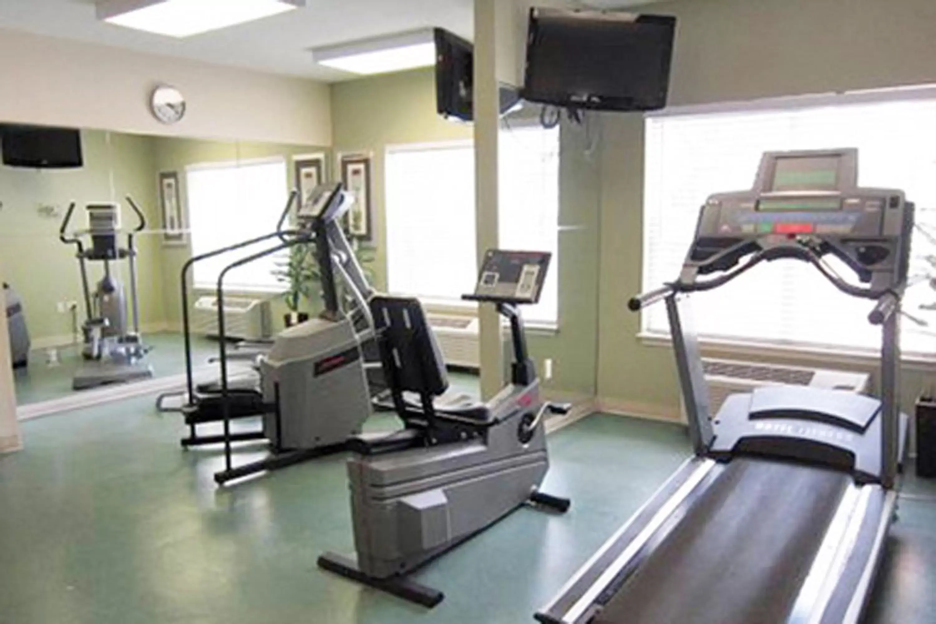 Fitness centre/facilities in Extended Stay America Suites - Austin - North Central Fitness centre/facilities in Extended Stay America Suites - Austin - North Central