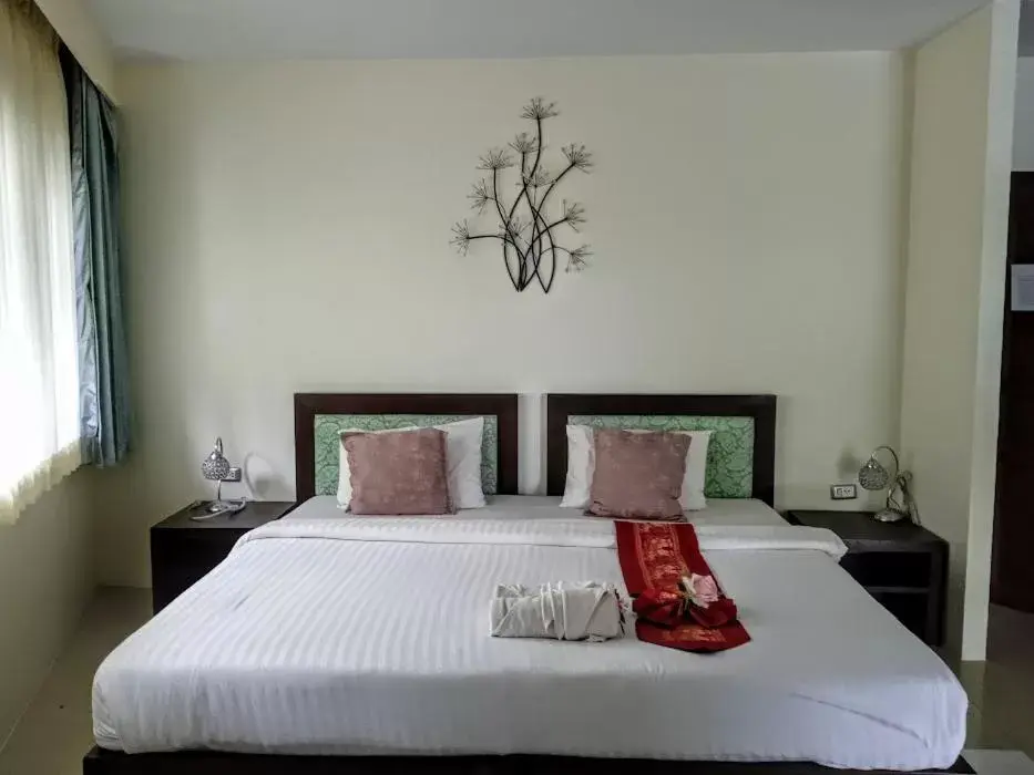 Bedroom, Bed in Sea Star House