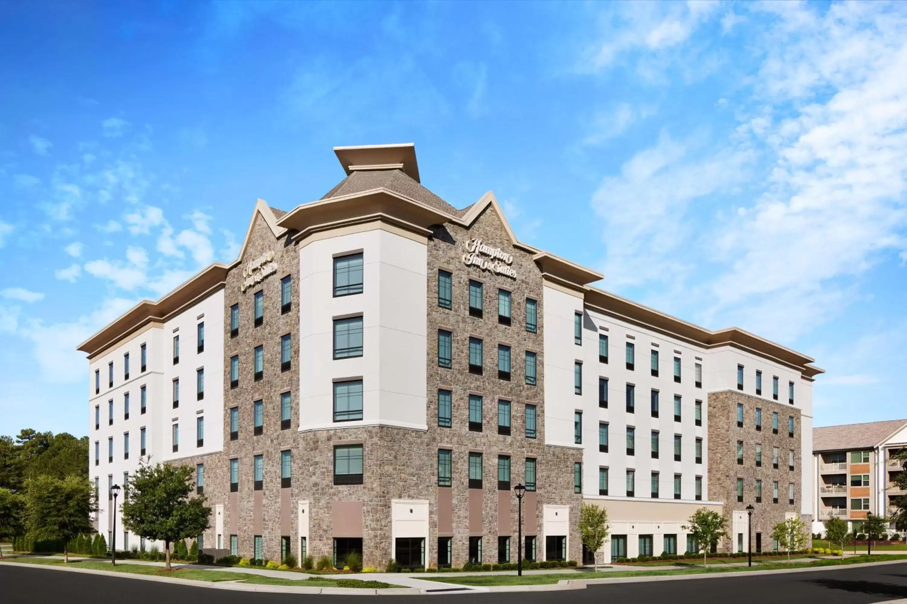 Property Building in Hampton Inn & Suites Charlotte Steele Creek Road, NC