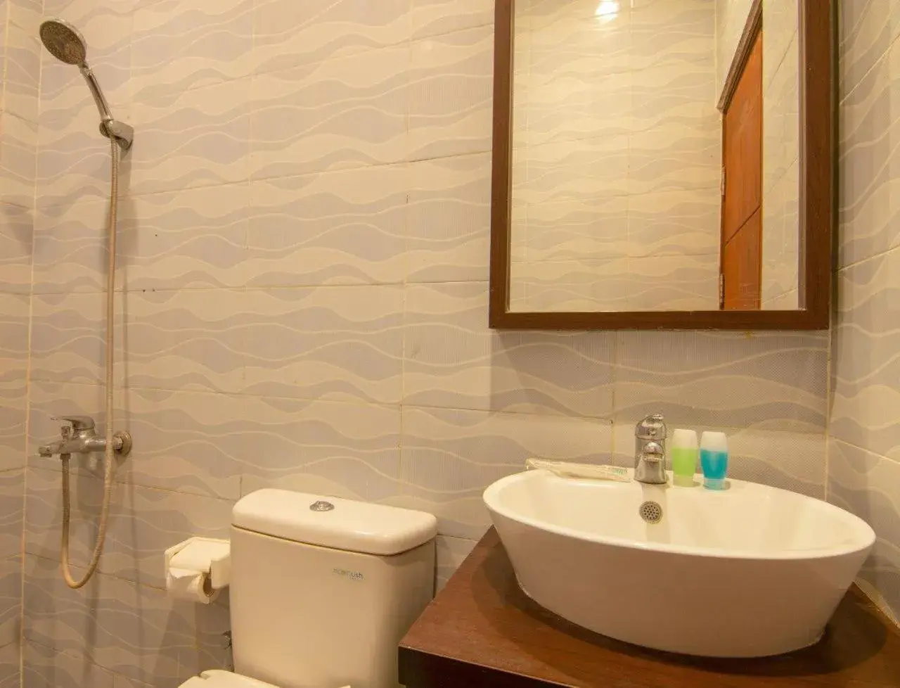 Shower, Bathroom in Diva Lombok Resort