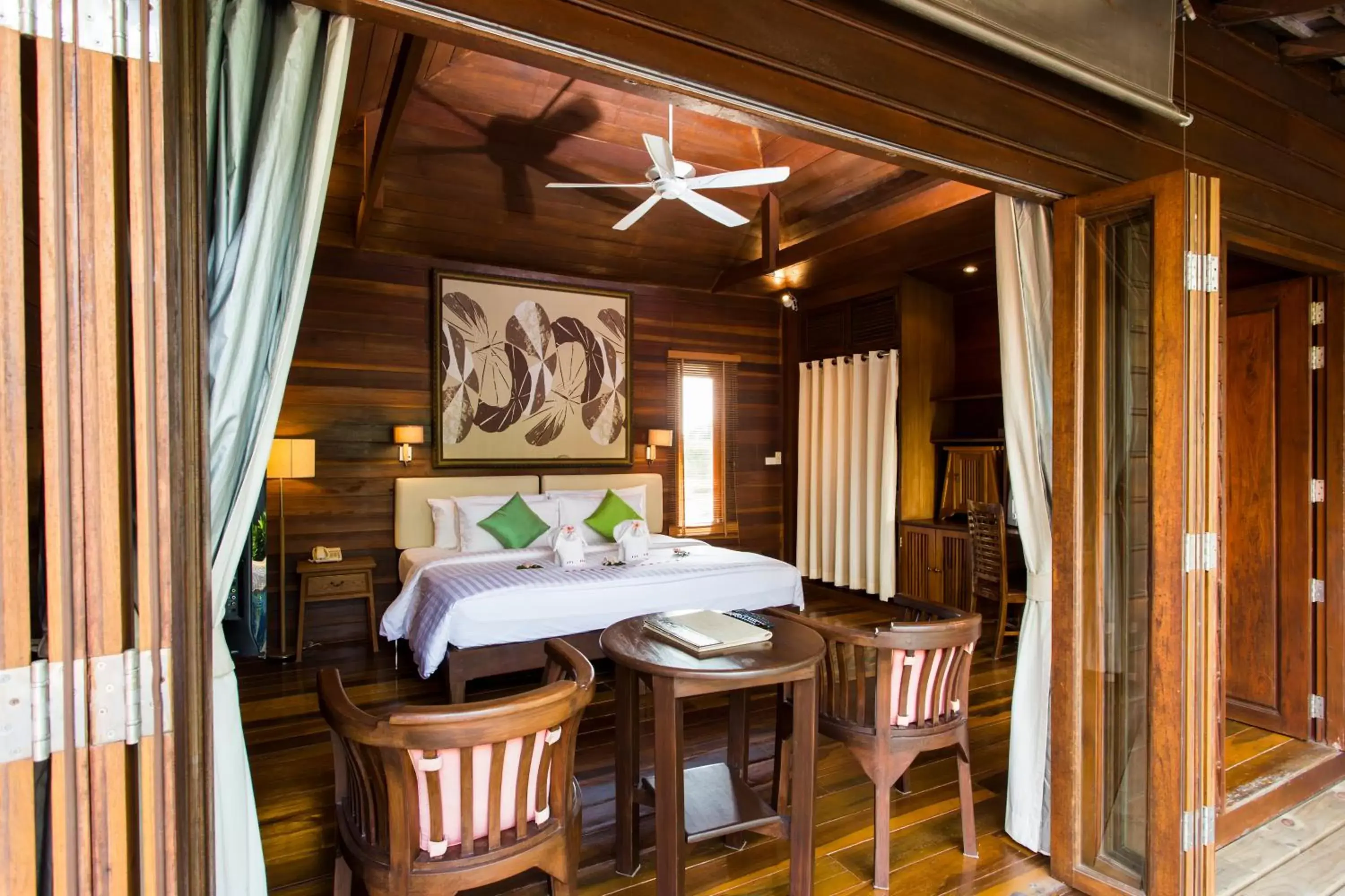 Bed in GajaPuri Resort Koh Chang