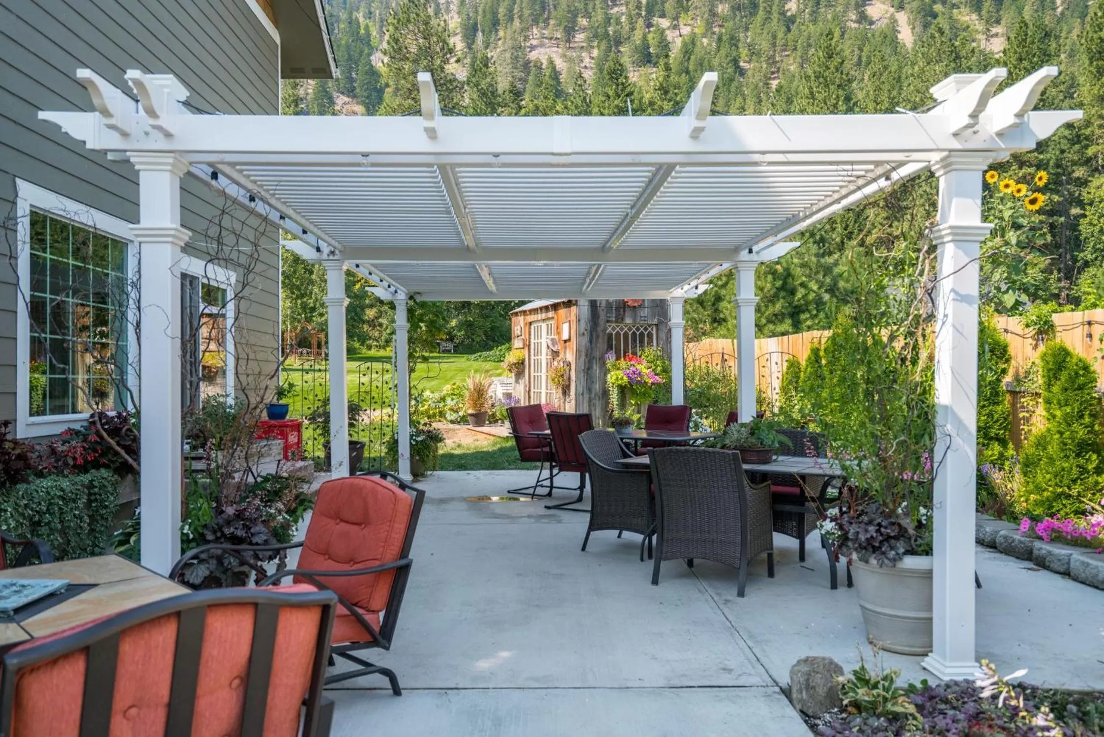 Patio, Restaurant/Places to Eat in Granite Hills Inn
