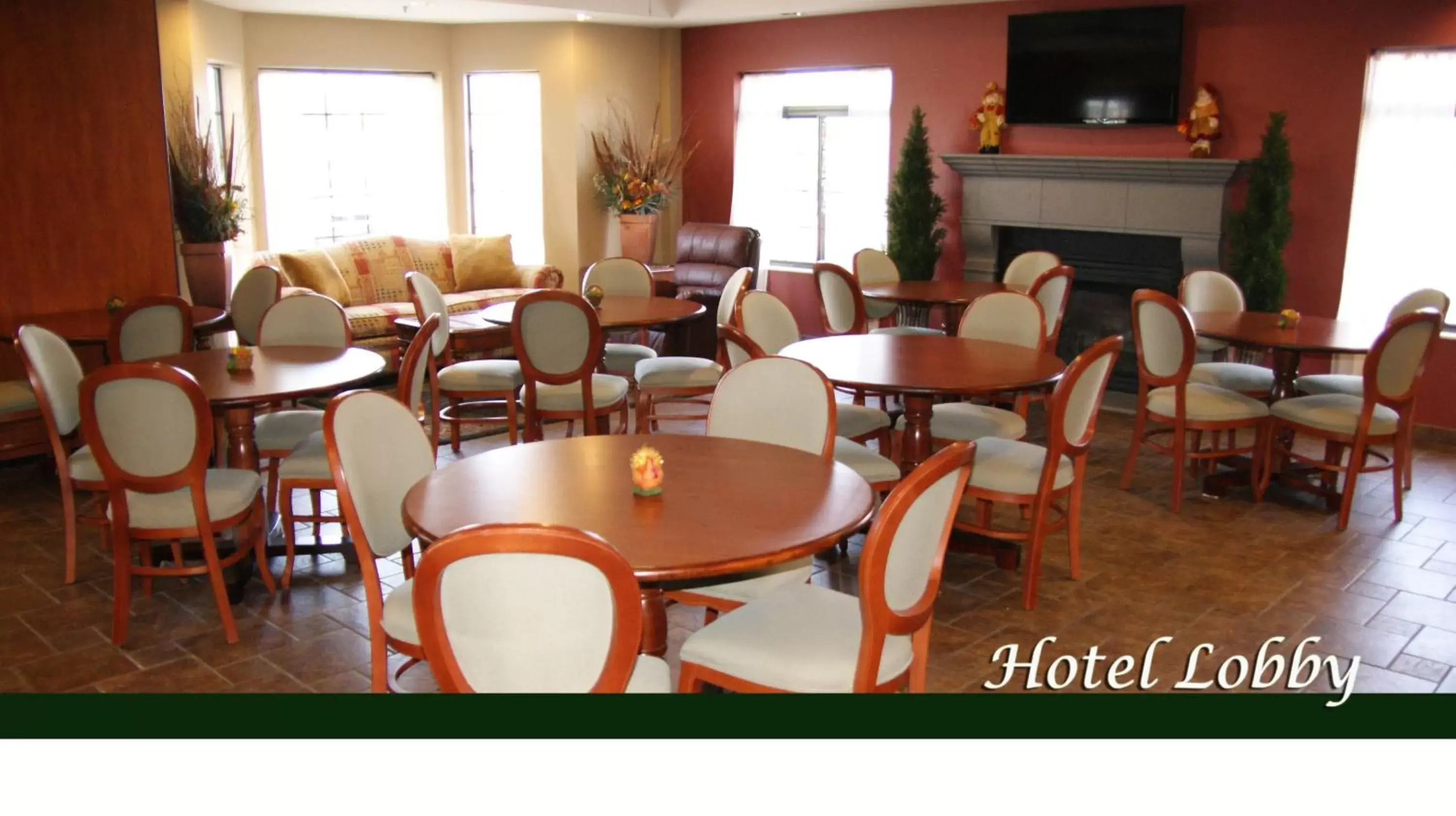 Lobby or reception, Restaurant/Places to Eat in Country Hearth Inn & Suites Edwardsville