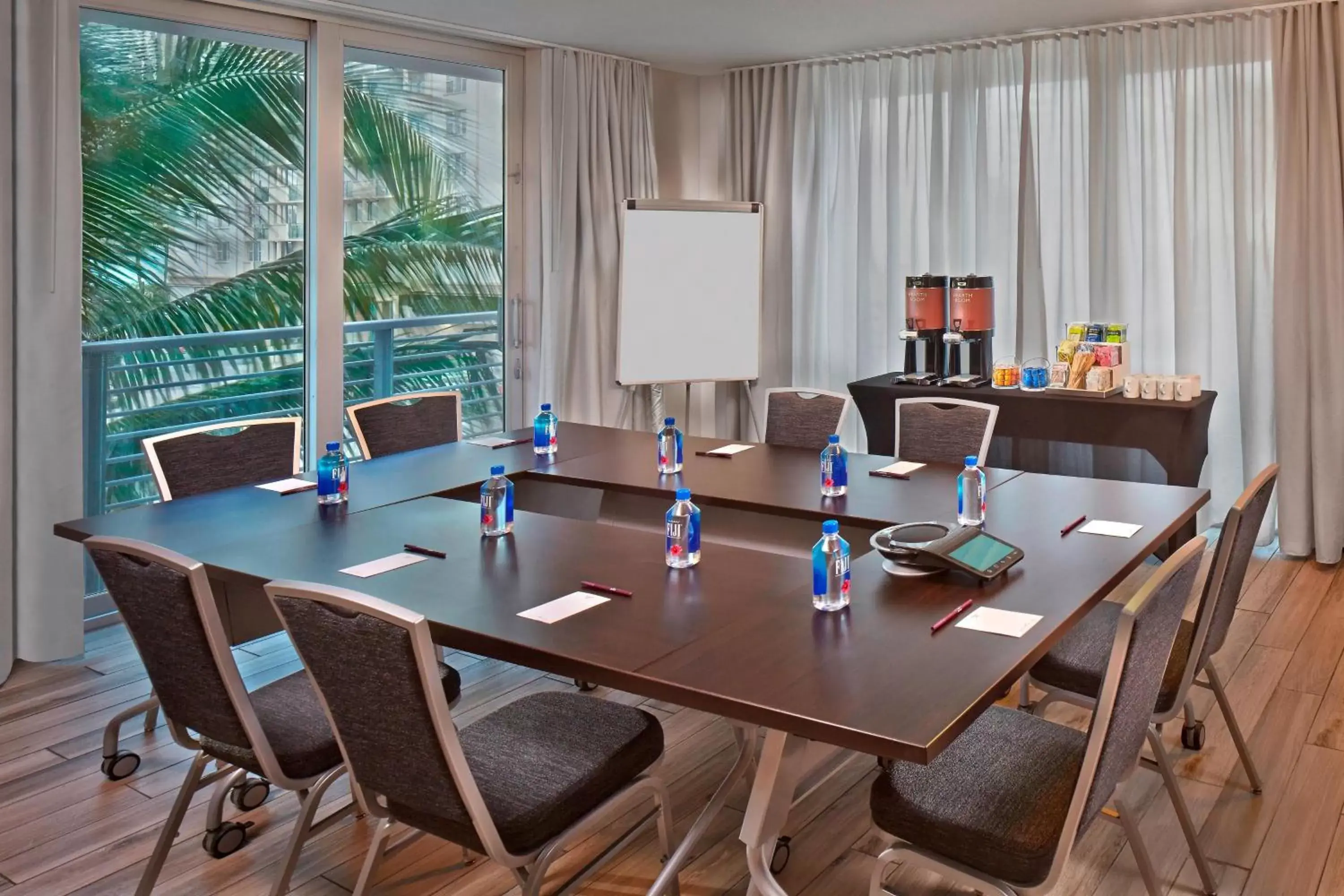 Meeting/conference room in Residence Inn by Marriott Miami Beach Surfside