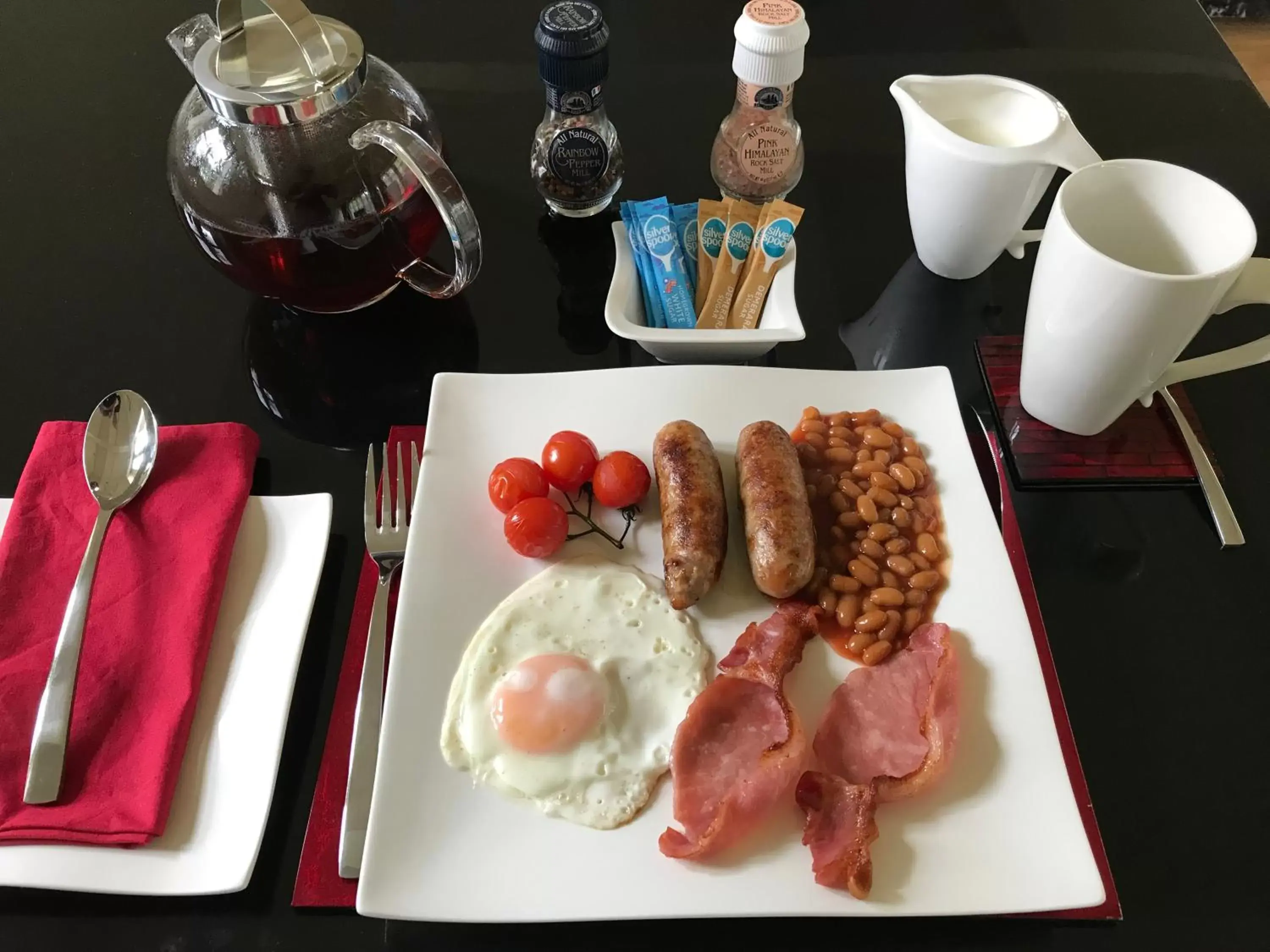 English/Irish breakfast in Hemples Lodge