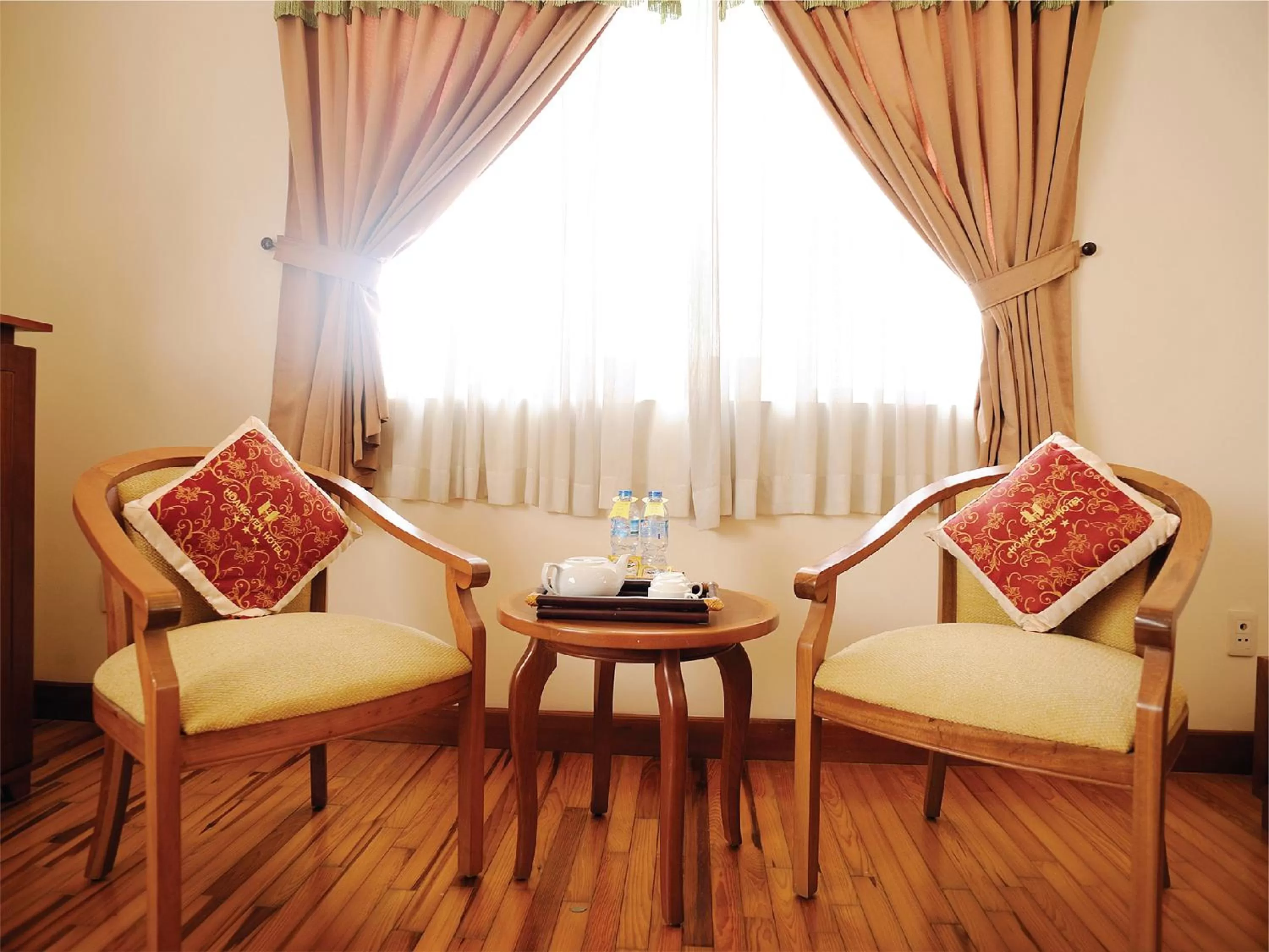 Photo of the whole room in Hoang Yen Hotel