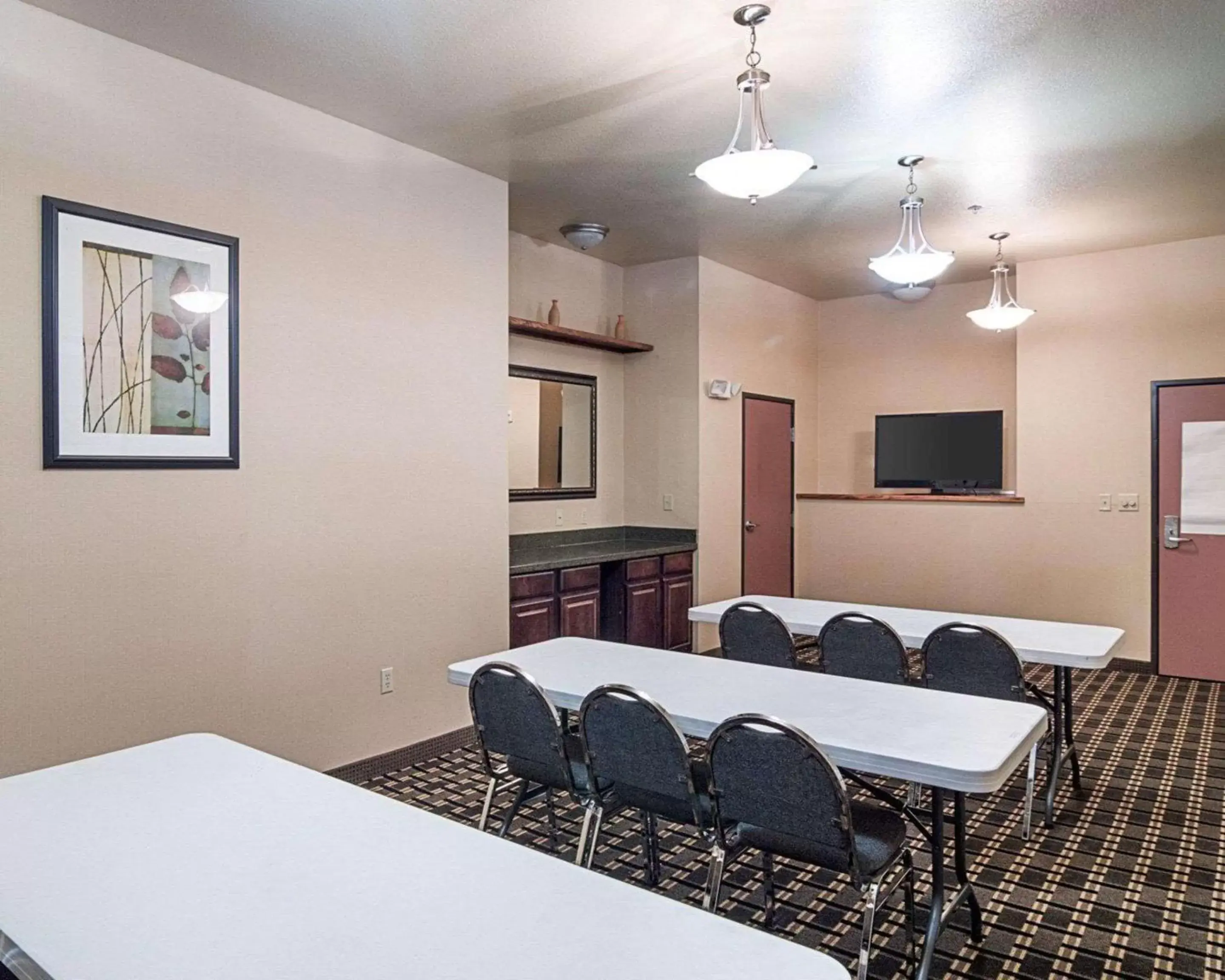 On site in Comfort Inn I-20 Midland Stanton