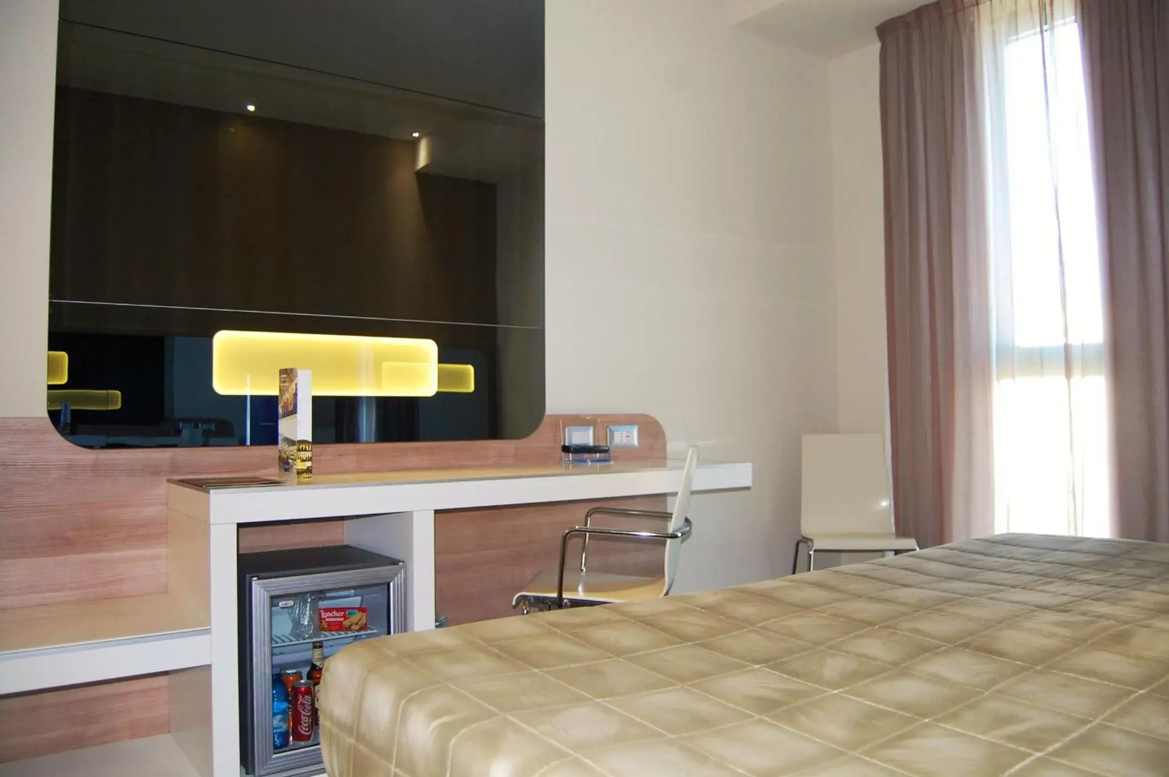 Bedroom, Bed in Idea Hotel Plus Savona