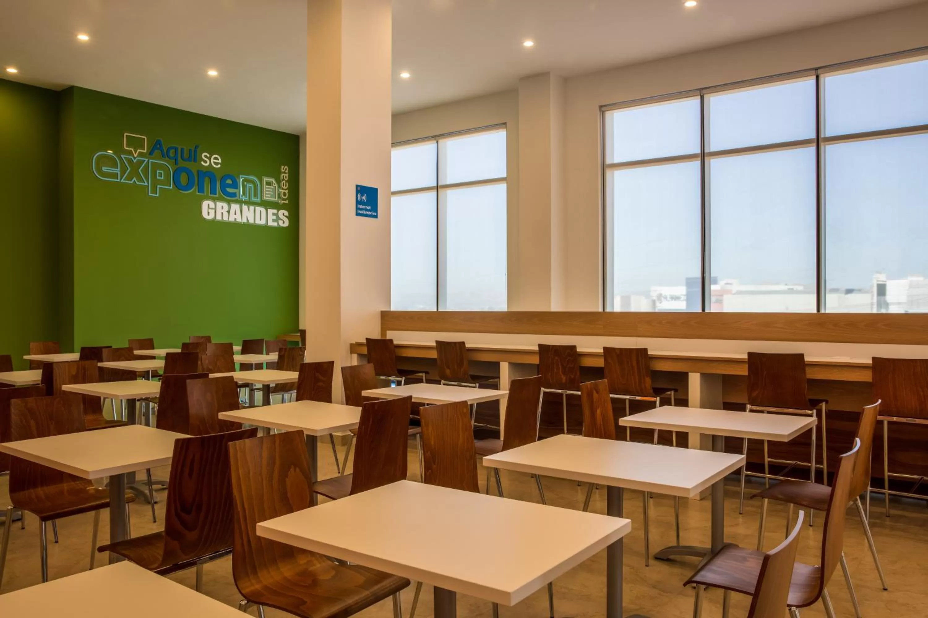 Restaurant/places to eat in One Chihuahua Fashion Mall