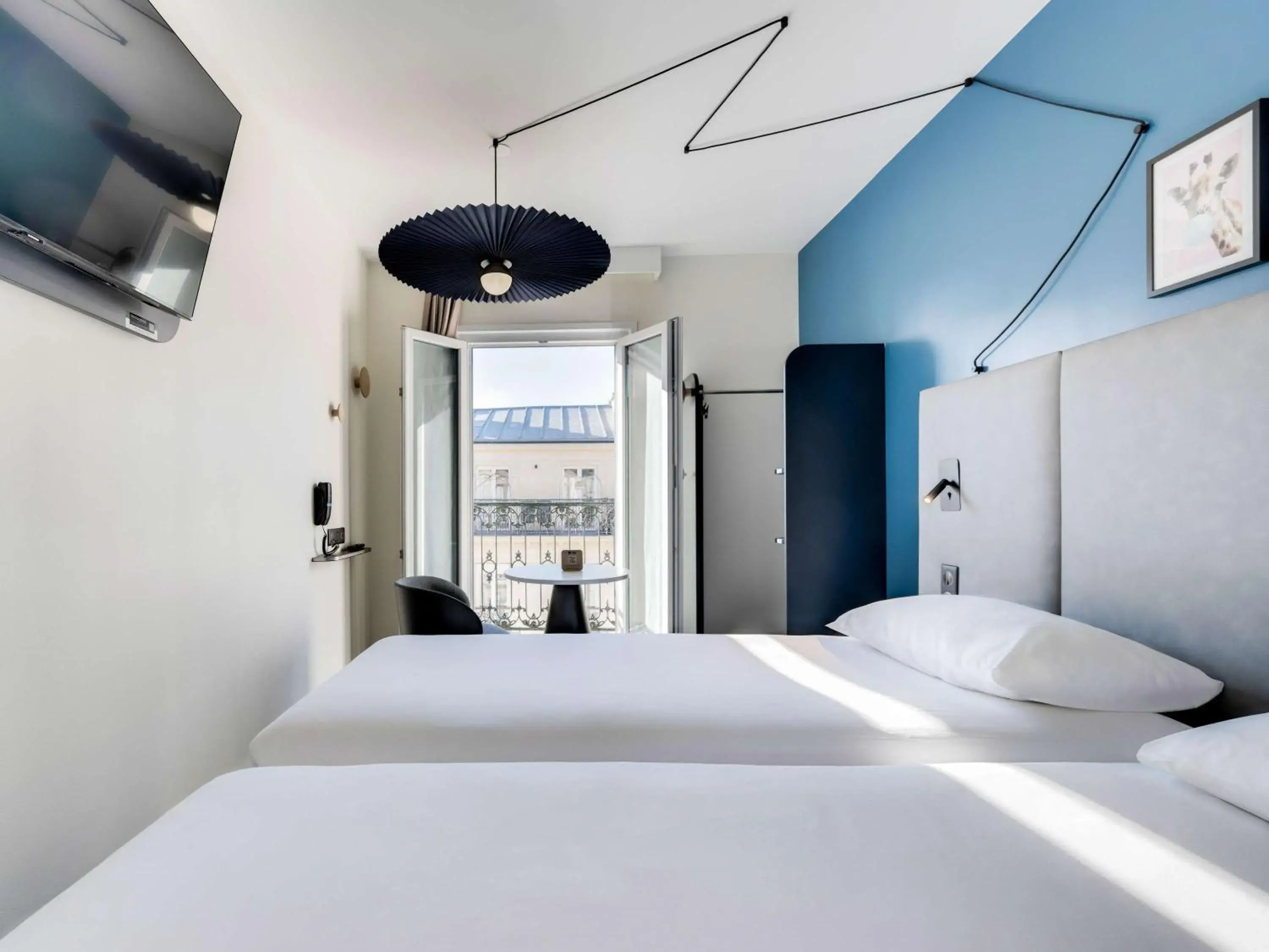 Bedroom, Bed in Hotel ibis Paris Pere Lachaise