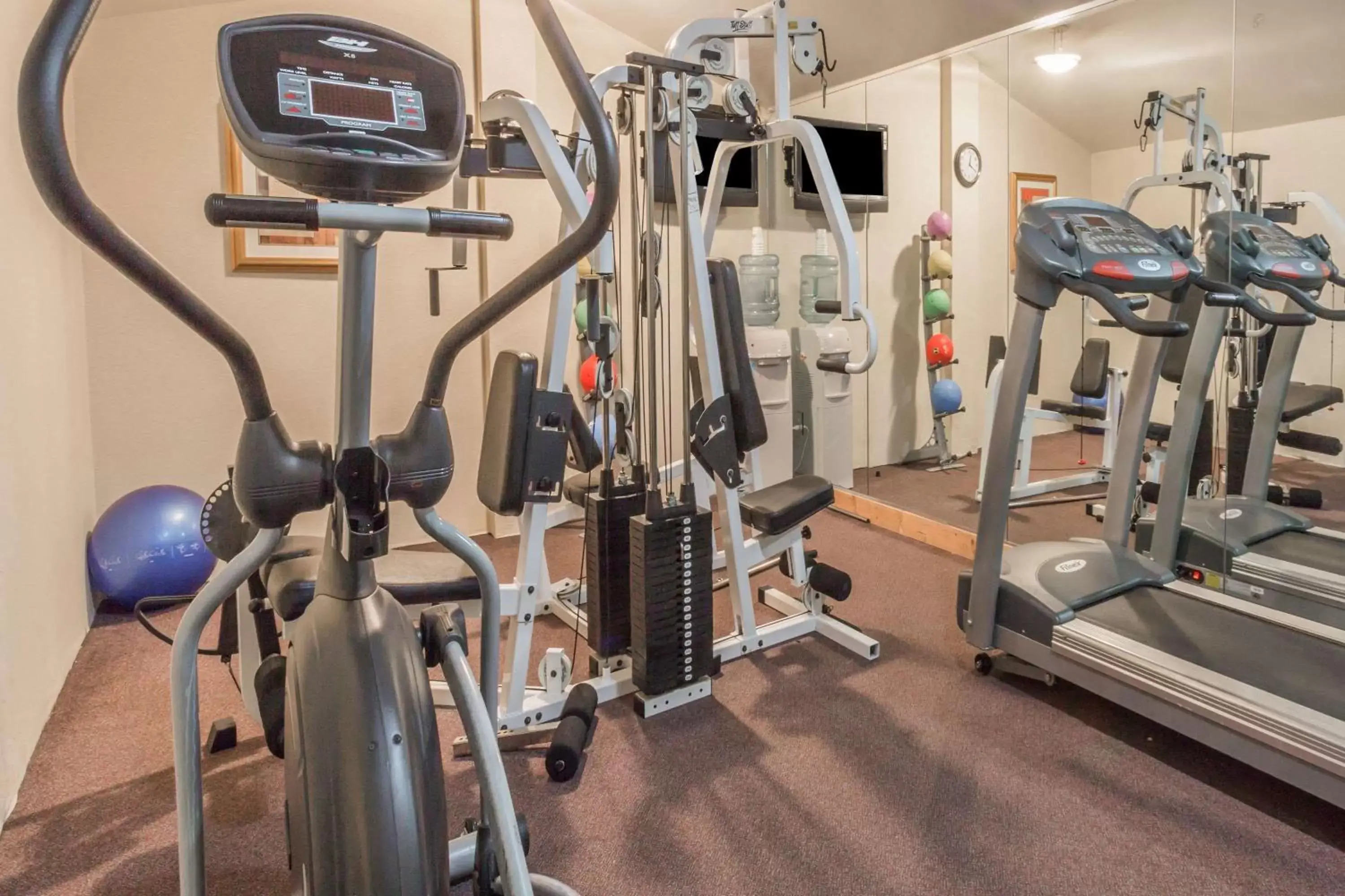 Fitness centre/facilities, Fitness Center/Facilities in Days Inn by Wyndham Camp Springs Andrews AFB