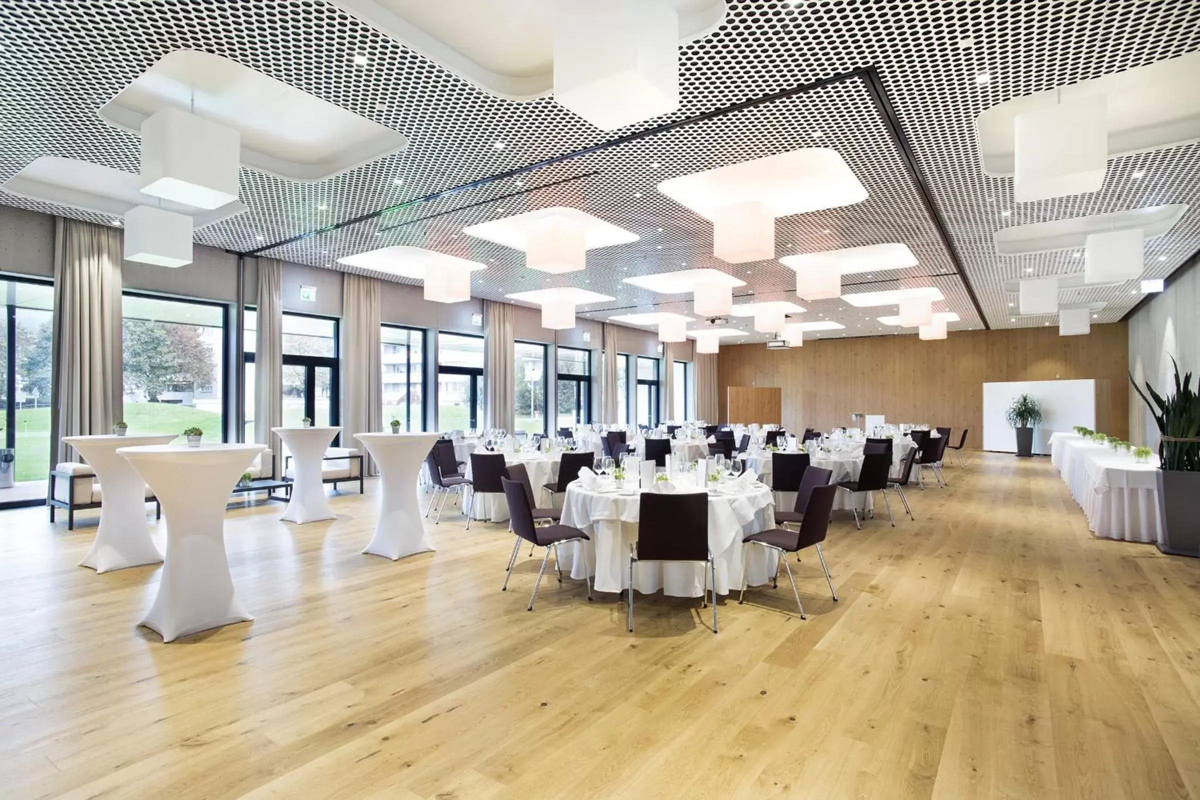 Banquet/Function facilities, Banquet Facilities in Hotel Säntispark