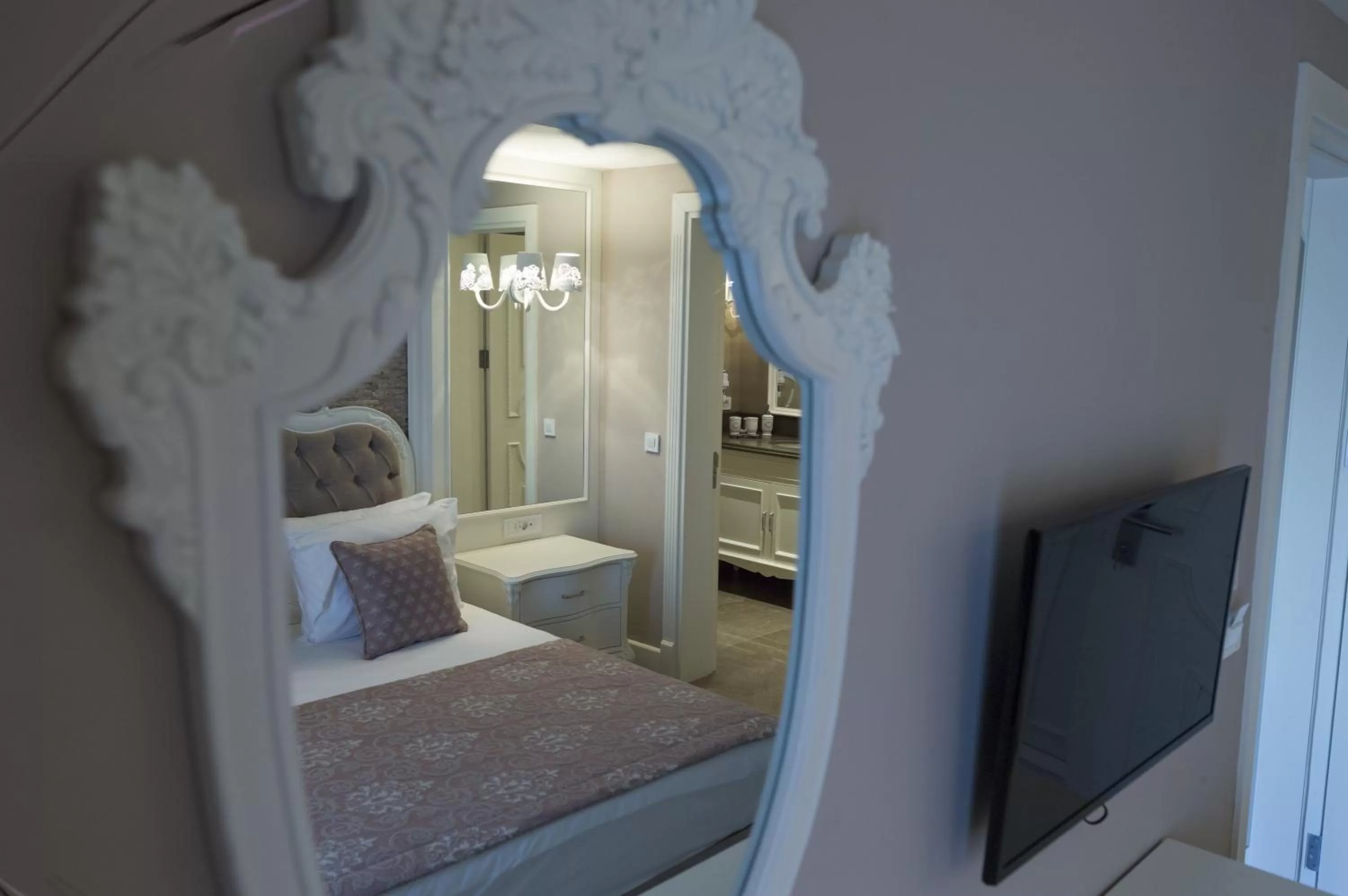 Bedroom, Bed in Ena Boutique Hotel & Residences