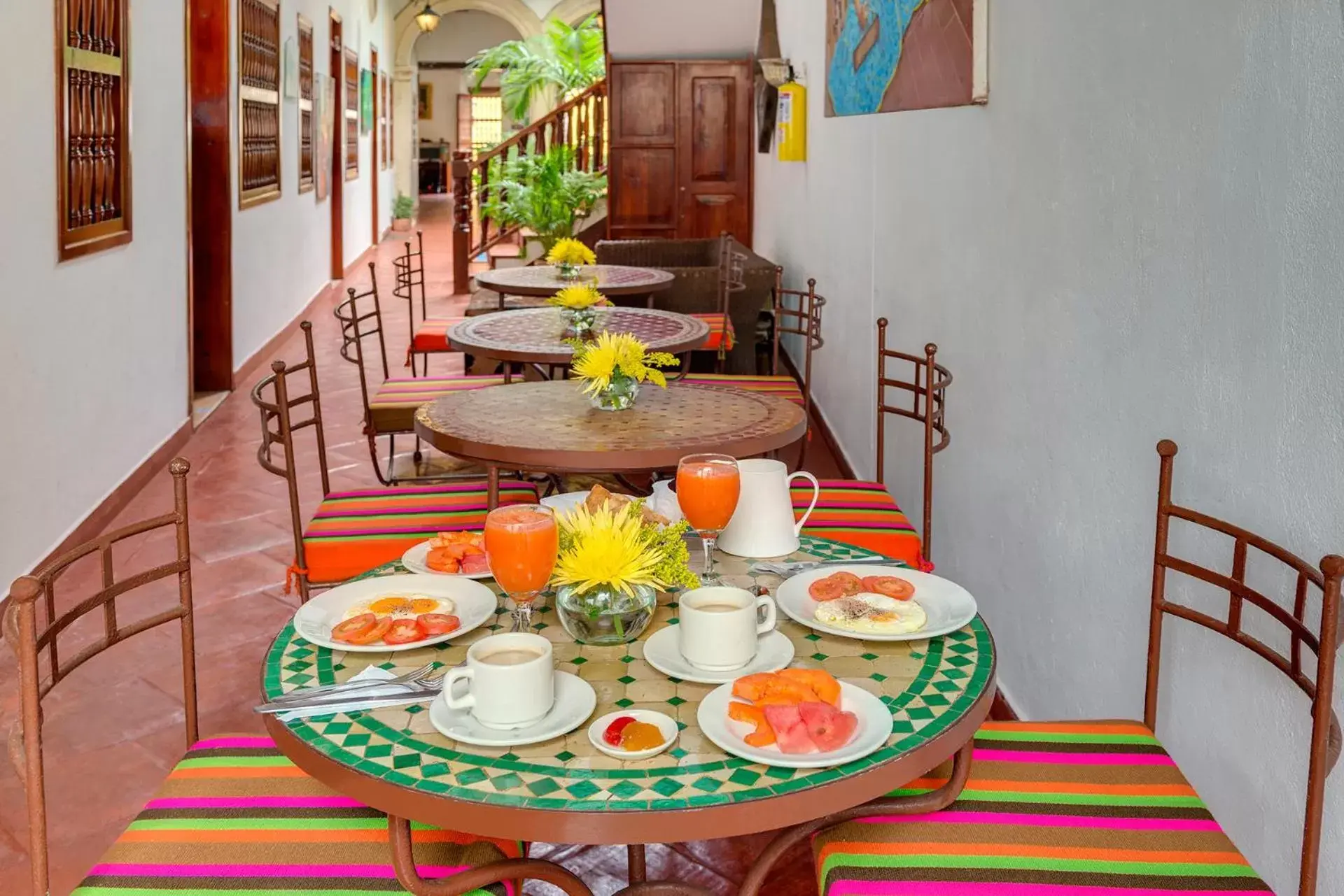 Breakfast, Restaurant/Places to Eat in Casa Del Curato