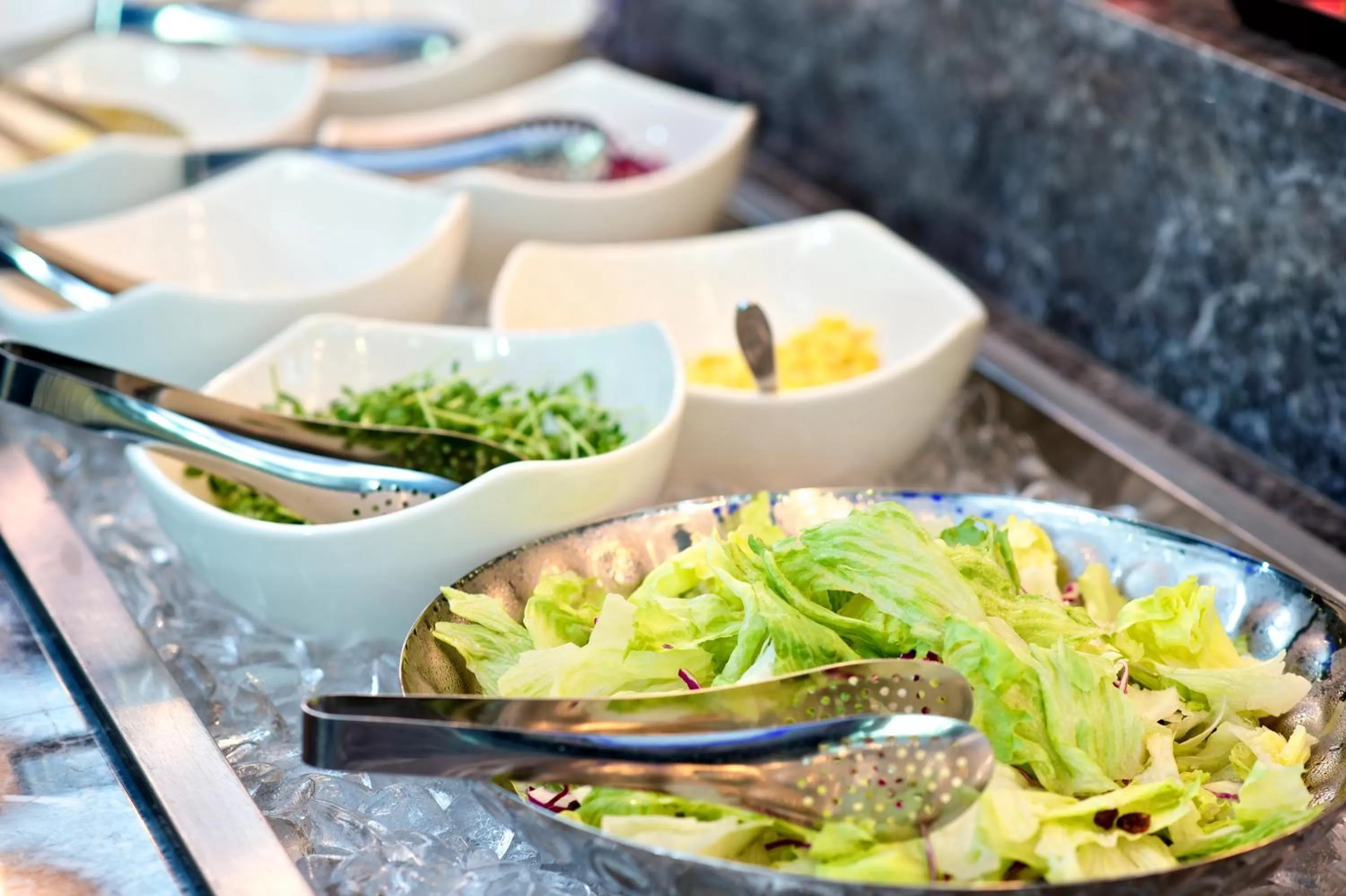 Buffet breakfast in FX Hotel Tainan