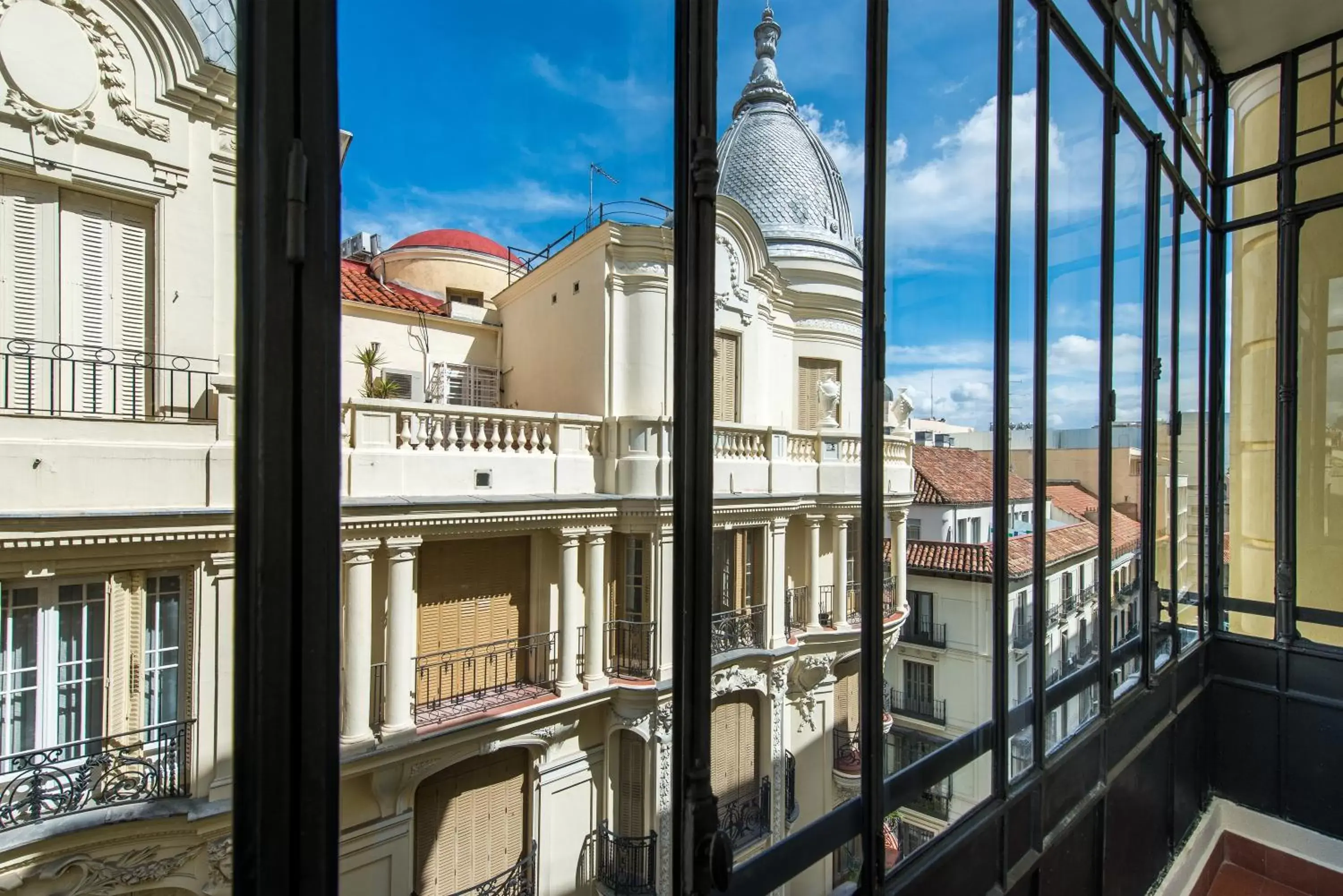 Street view in Vincci The Mint Street view in Vincci The Mint