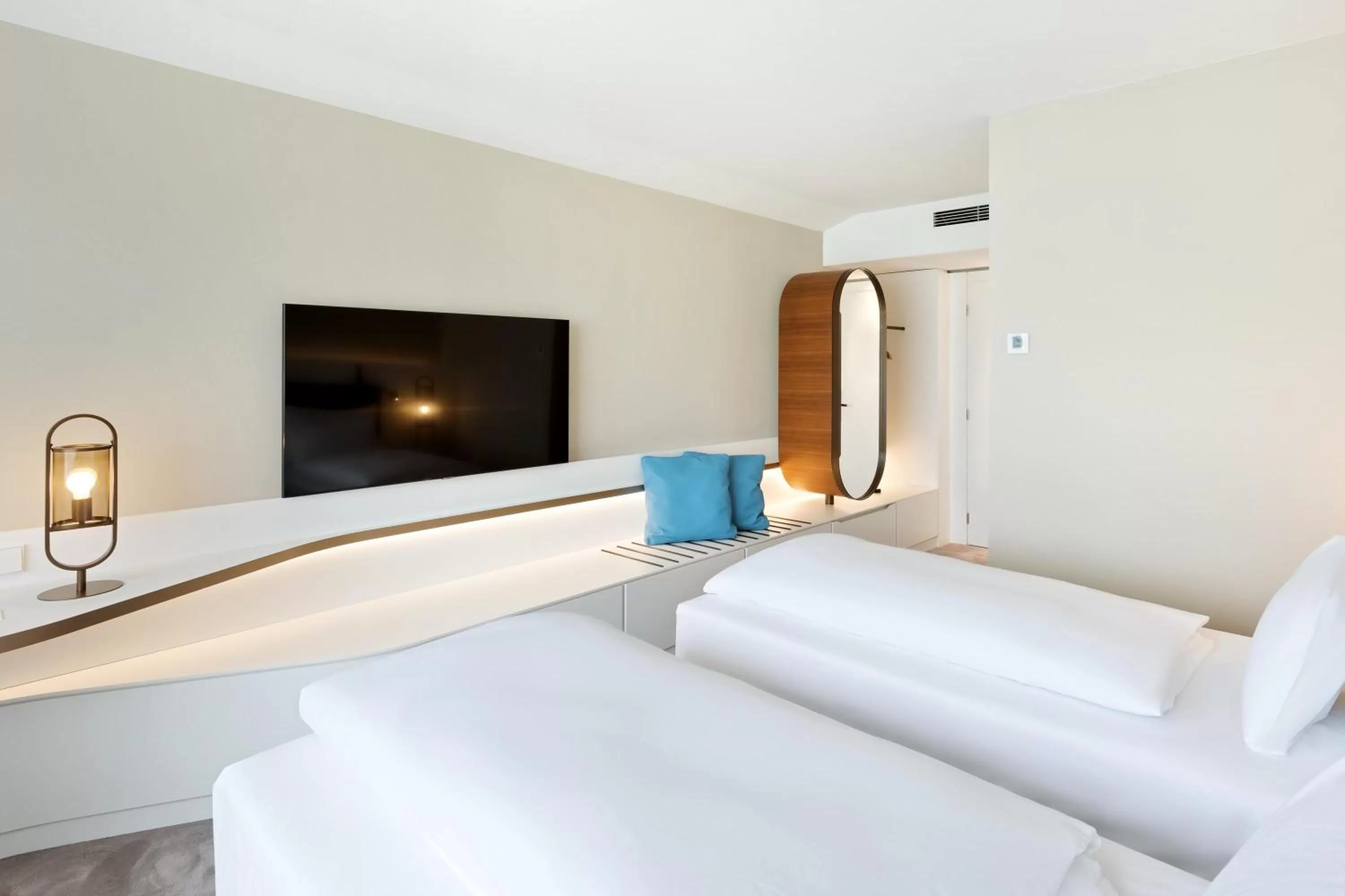 Photo of the whole room, Bed in Austria Trend Hotel Bosei Wien