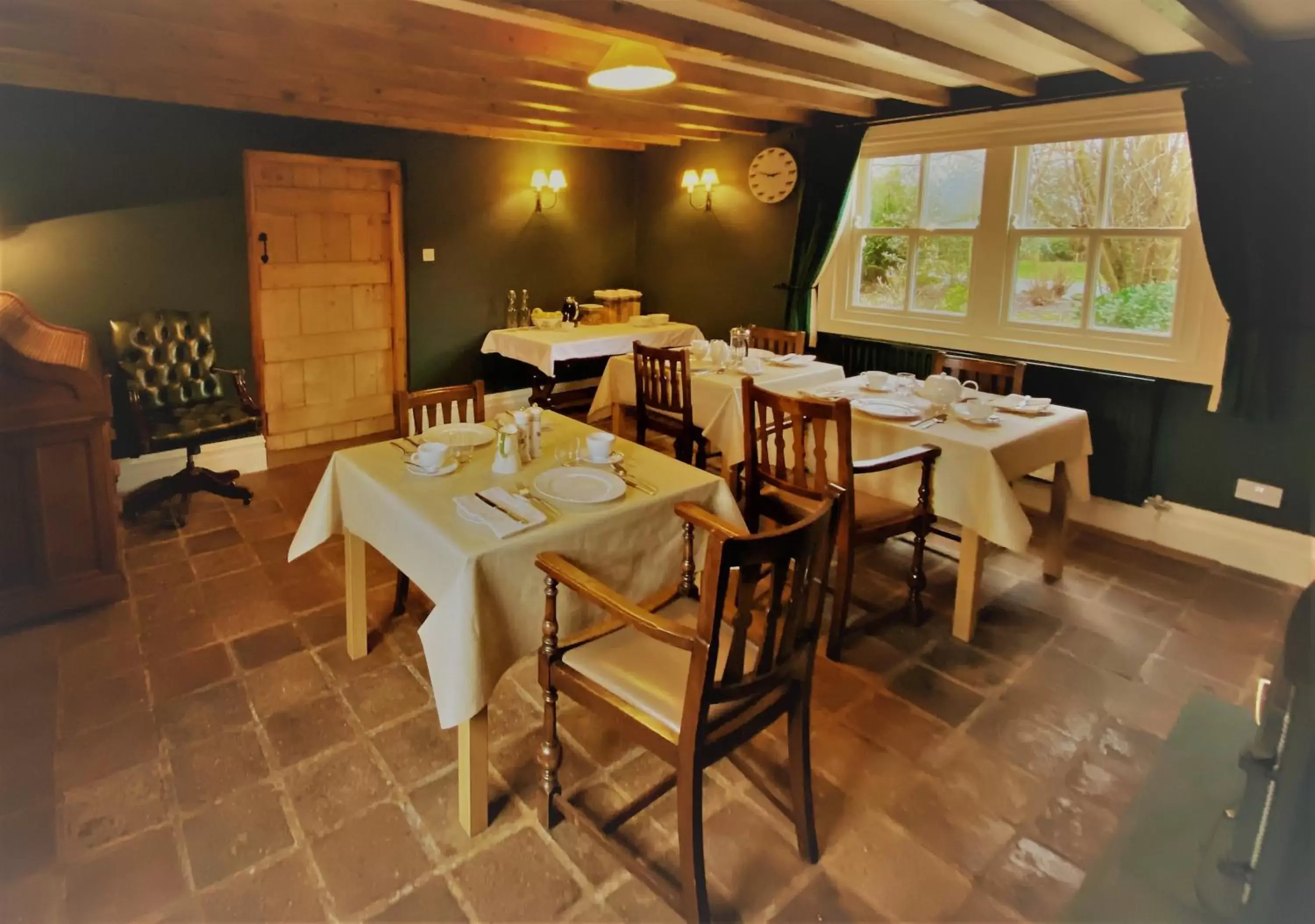 Dining area, Restaurant/Places to Eat in Hollies Farm B&B