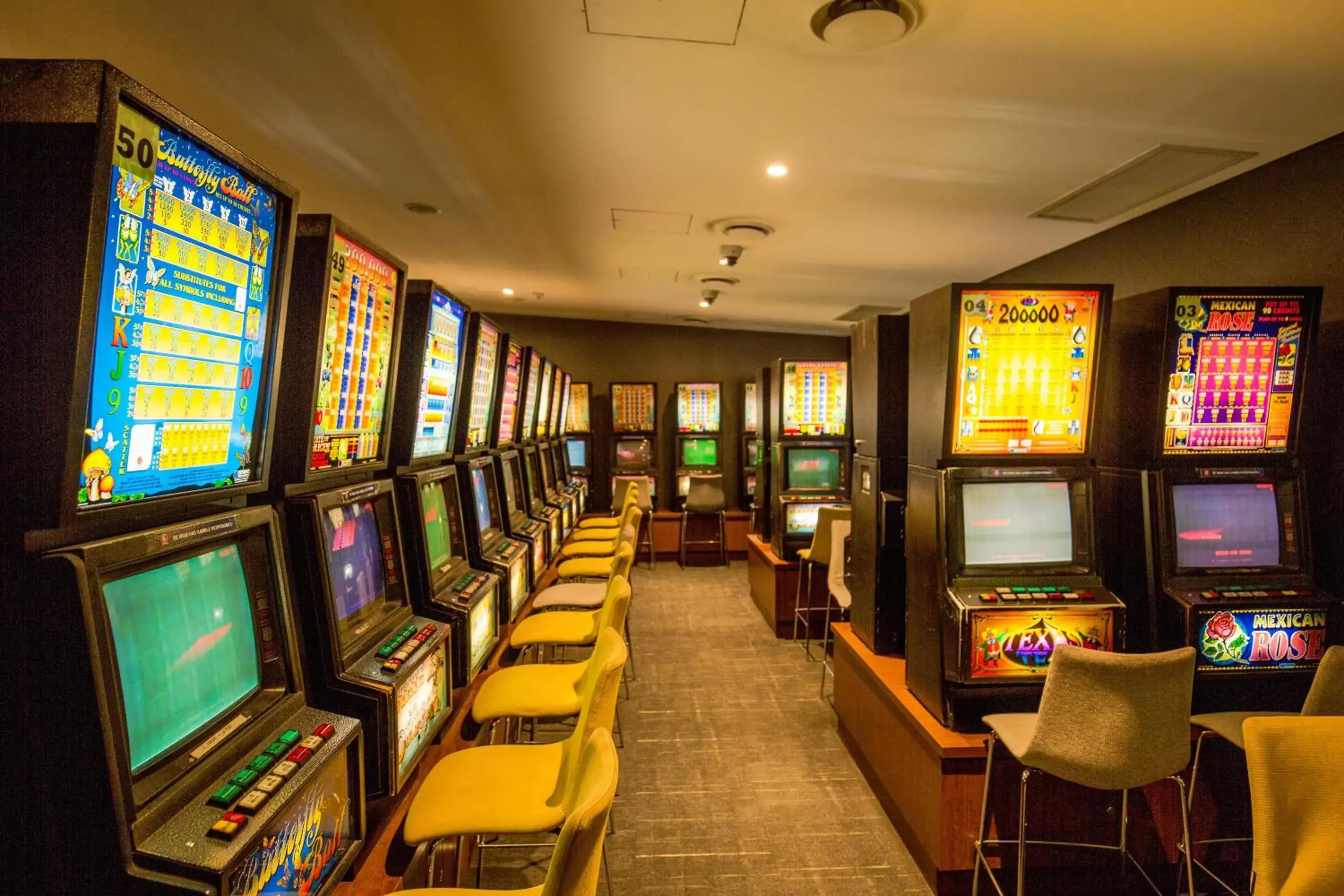 Game Room, Casino in Gateway Hotel