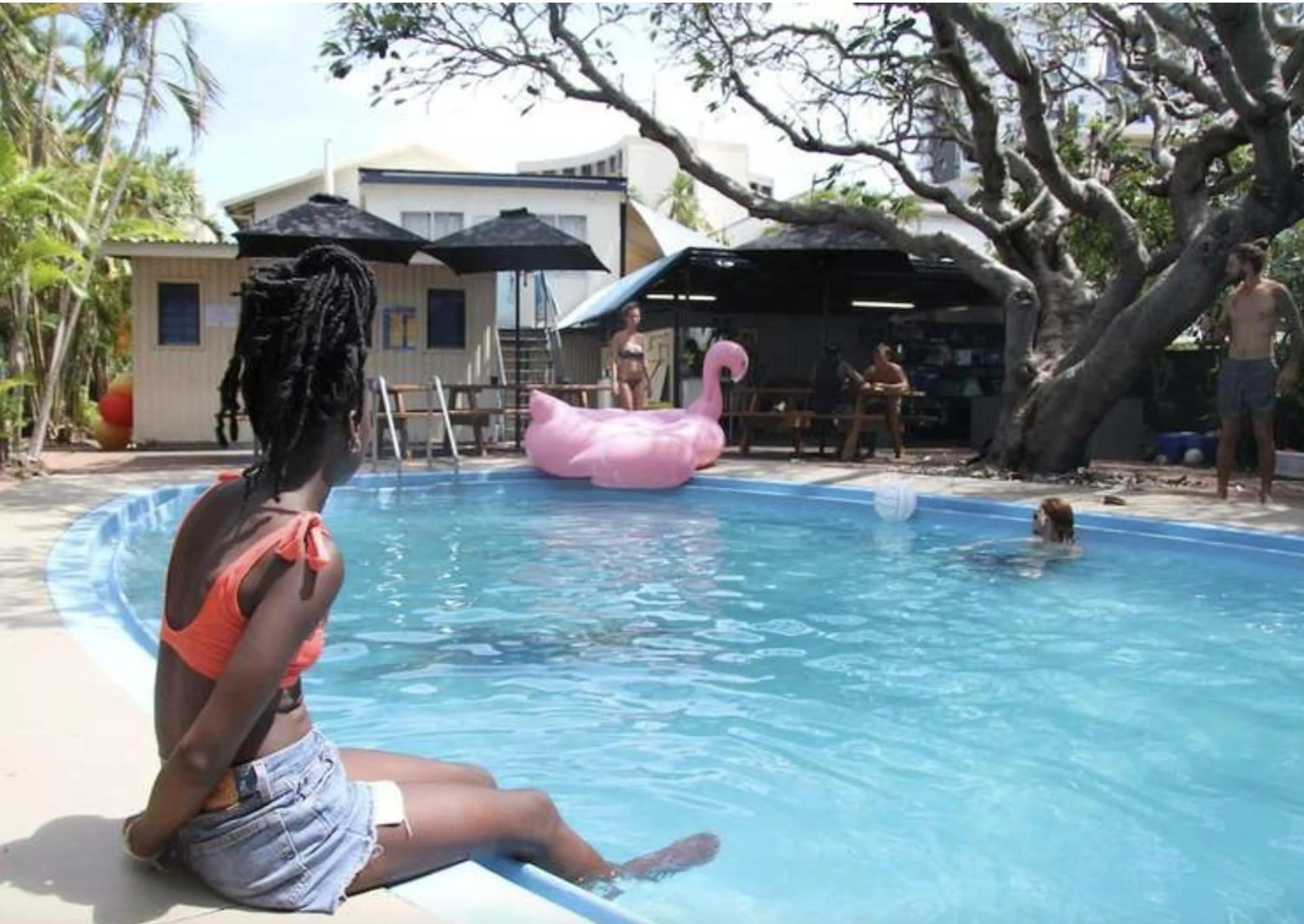 People in Darwin Hostel