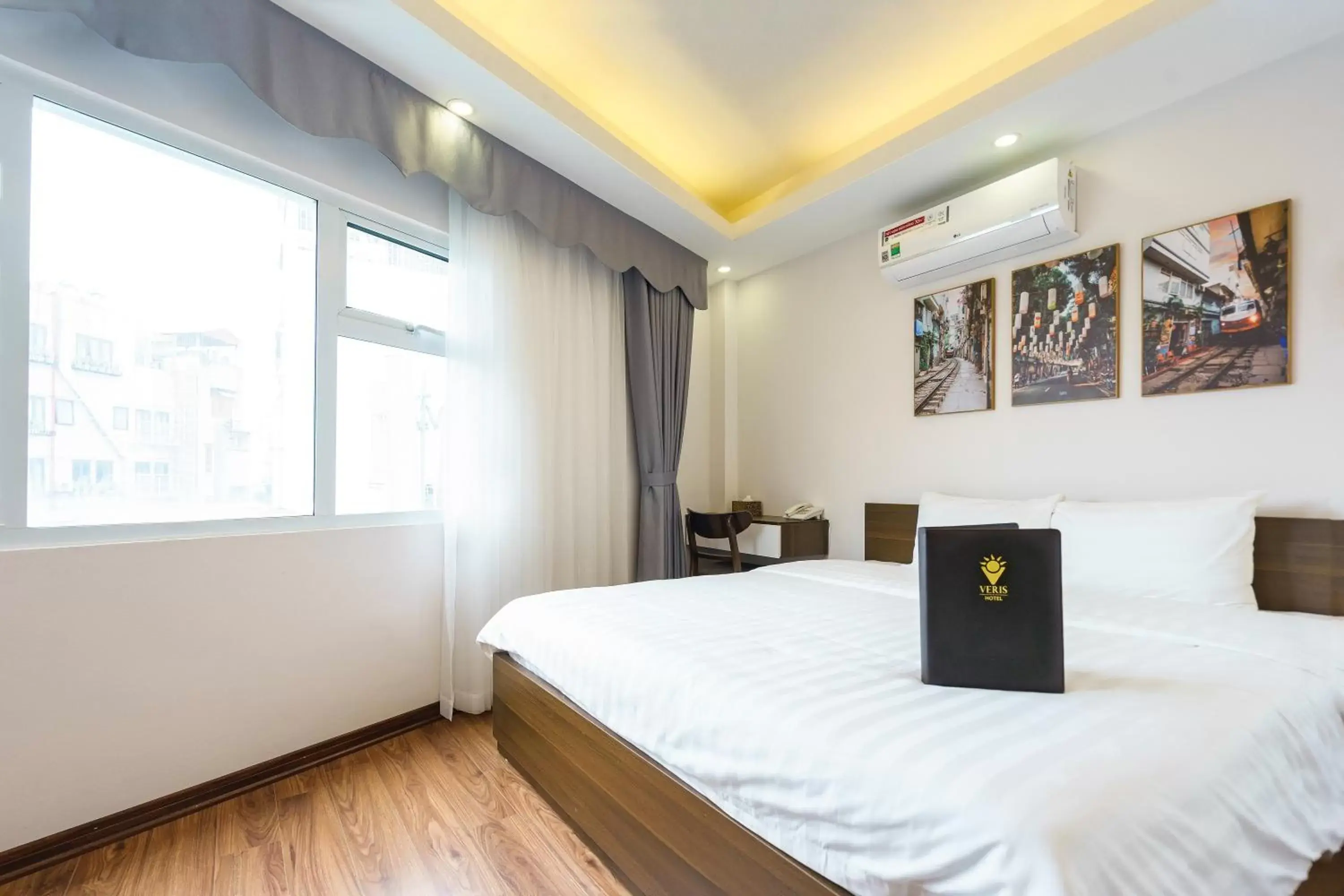 Bed in Hanoi Veris Boutique Hotel & Spa