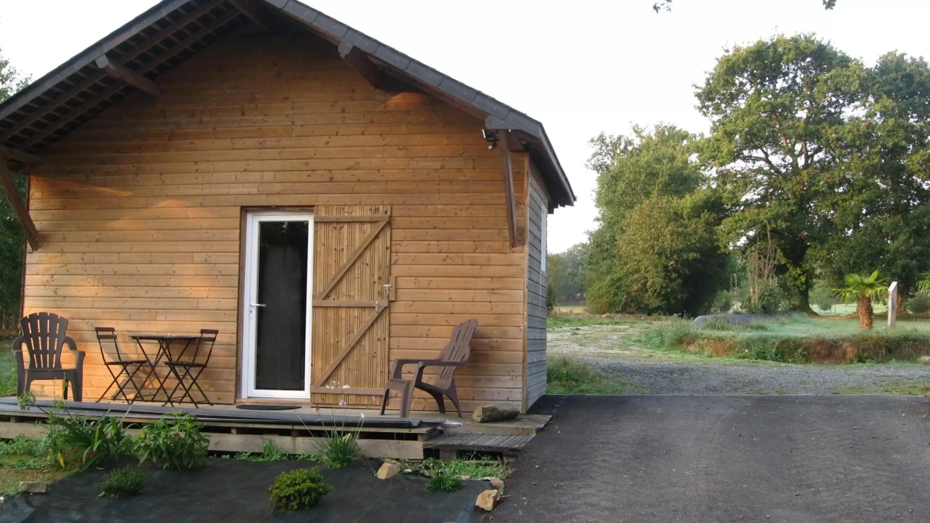 Garden view, Property Building in Le Clos De La Roche