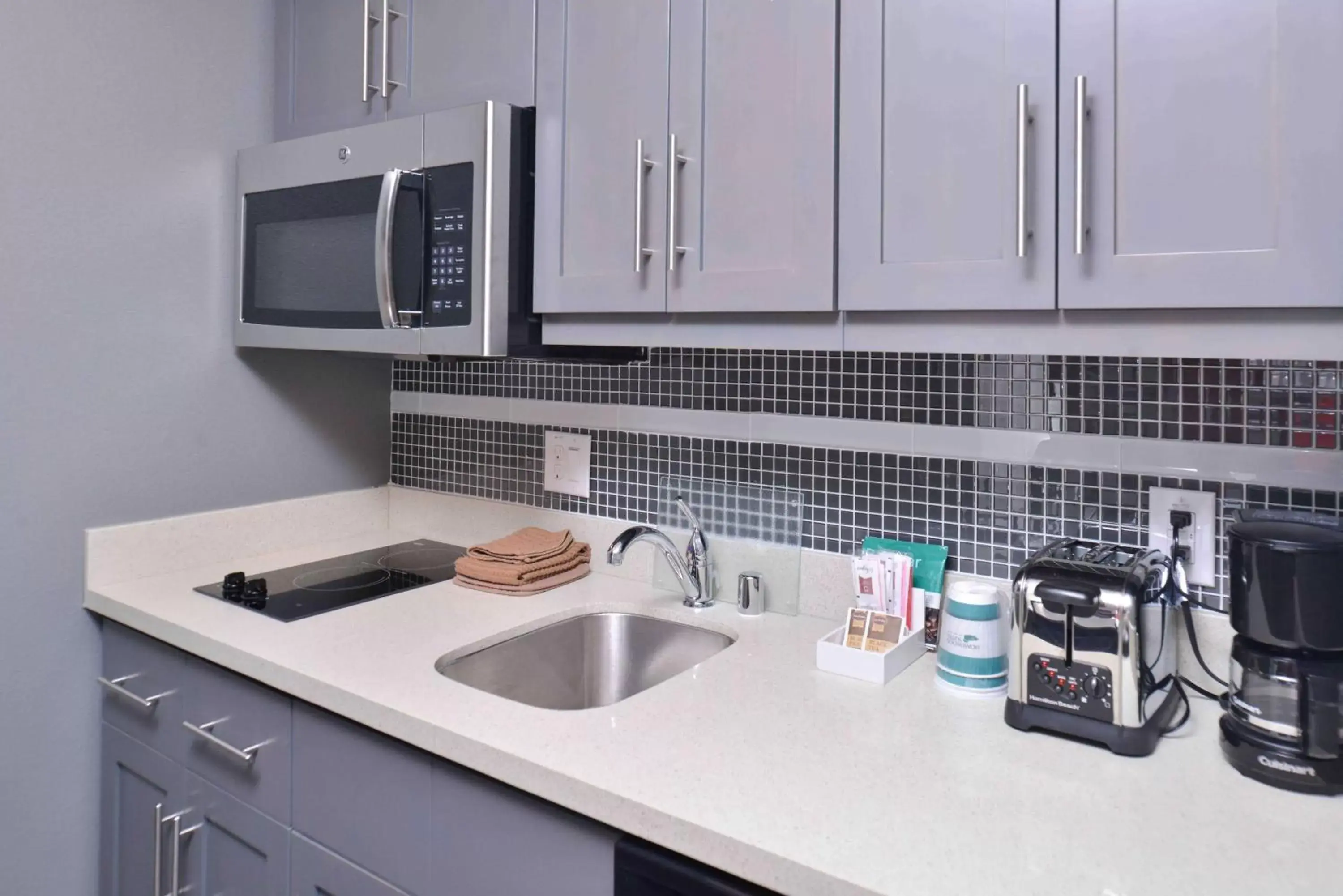 Kitchen or kitchenette, Kitchen/Kitchenette in Homewood Suites by Hilton Trophy Club Fort Worth North