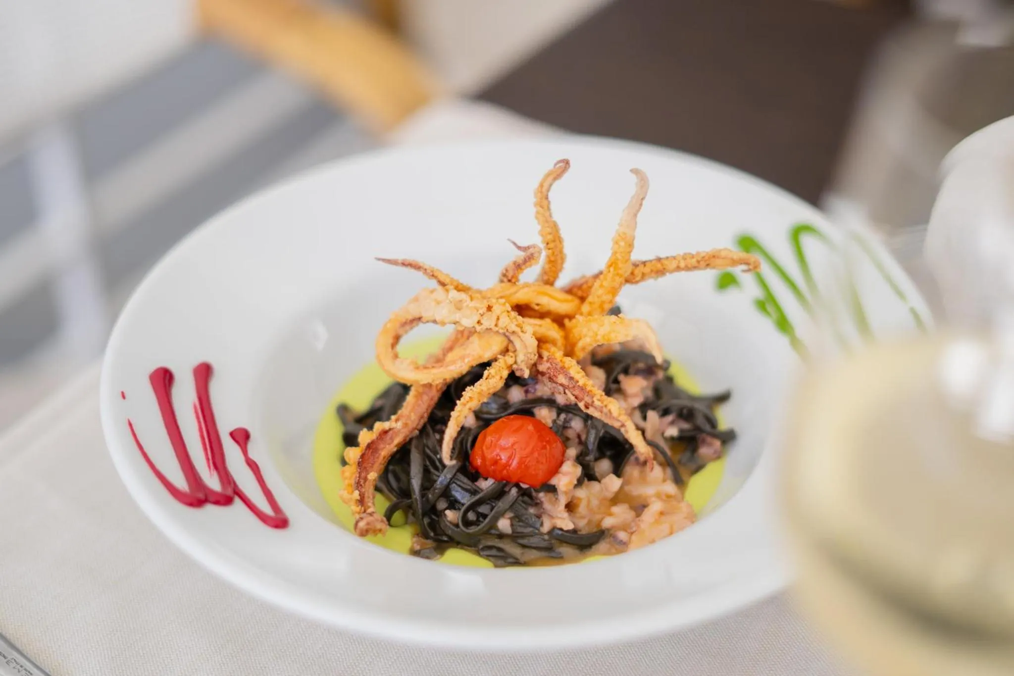 Restaurant/places to eat in Plana Resort & SPA