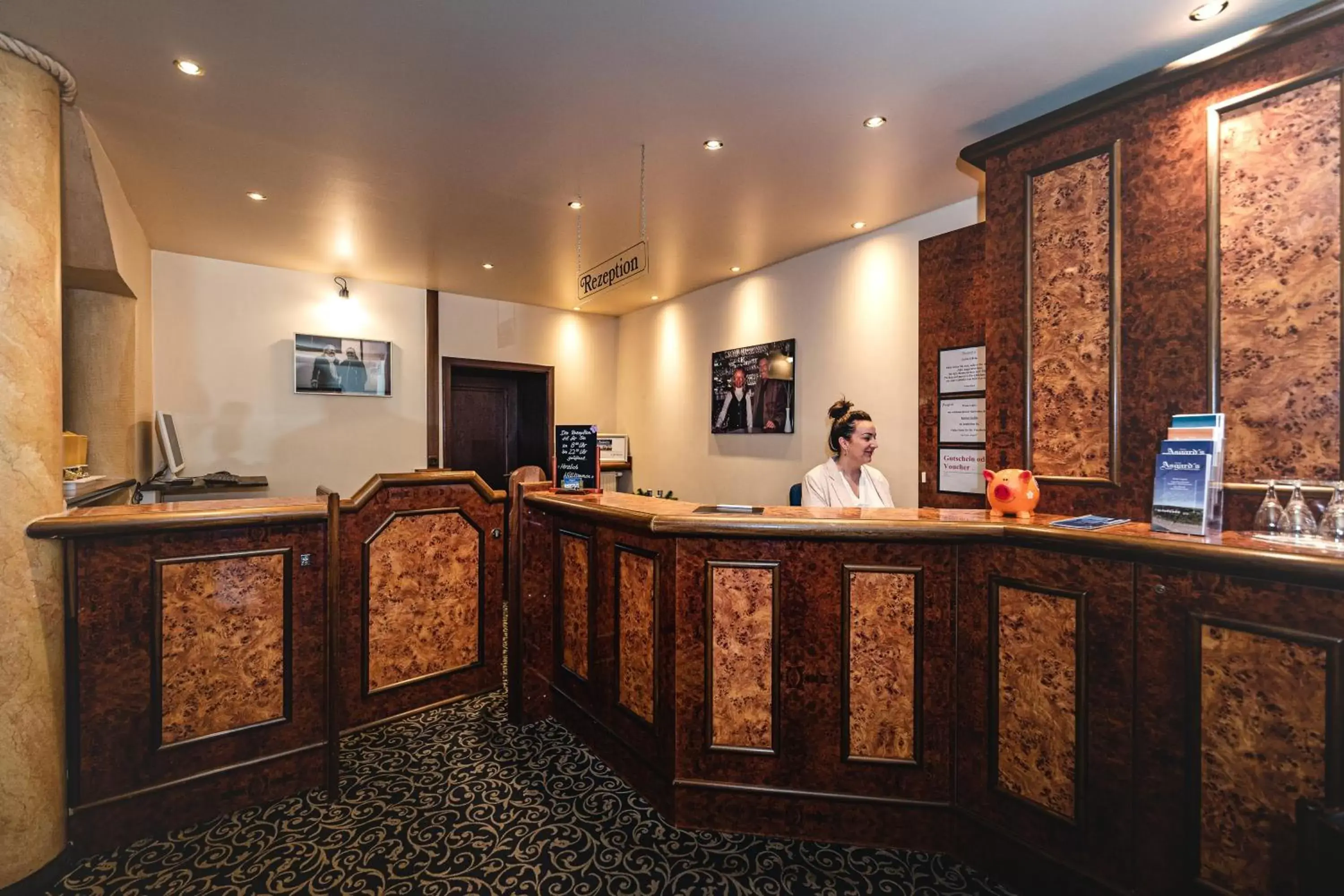 Lobby or reception, Lobby/Reception in Hotel Asgard