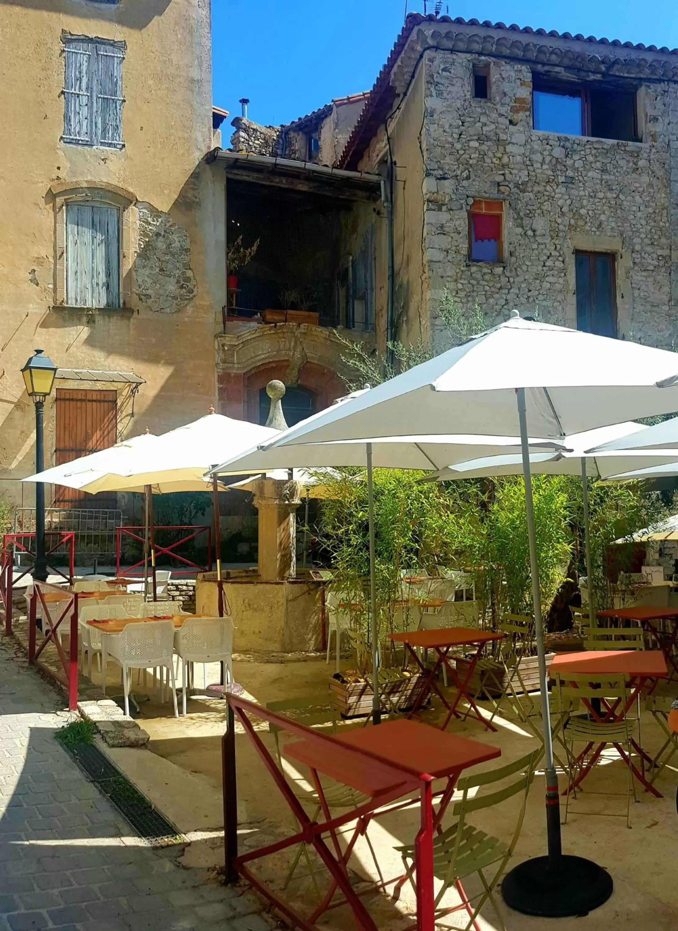 Off site in La tour de Pezene