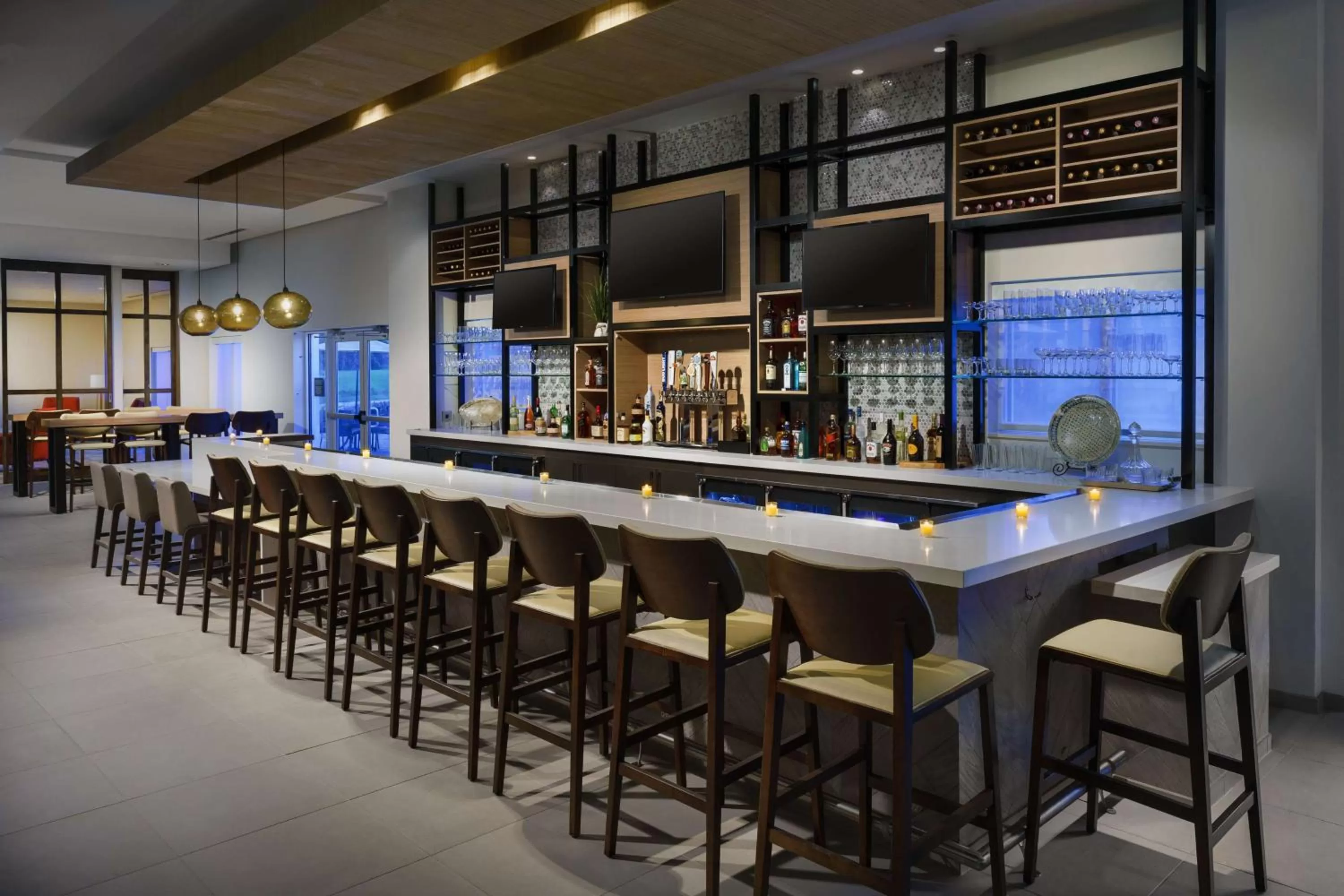 Lounge or bar in Hilton Garden Inn Apopka City Center, Fl