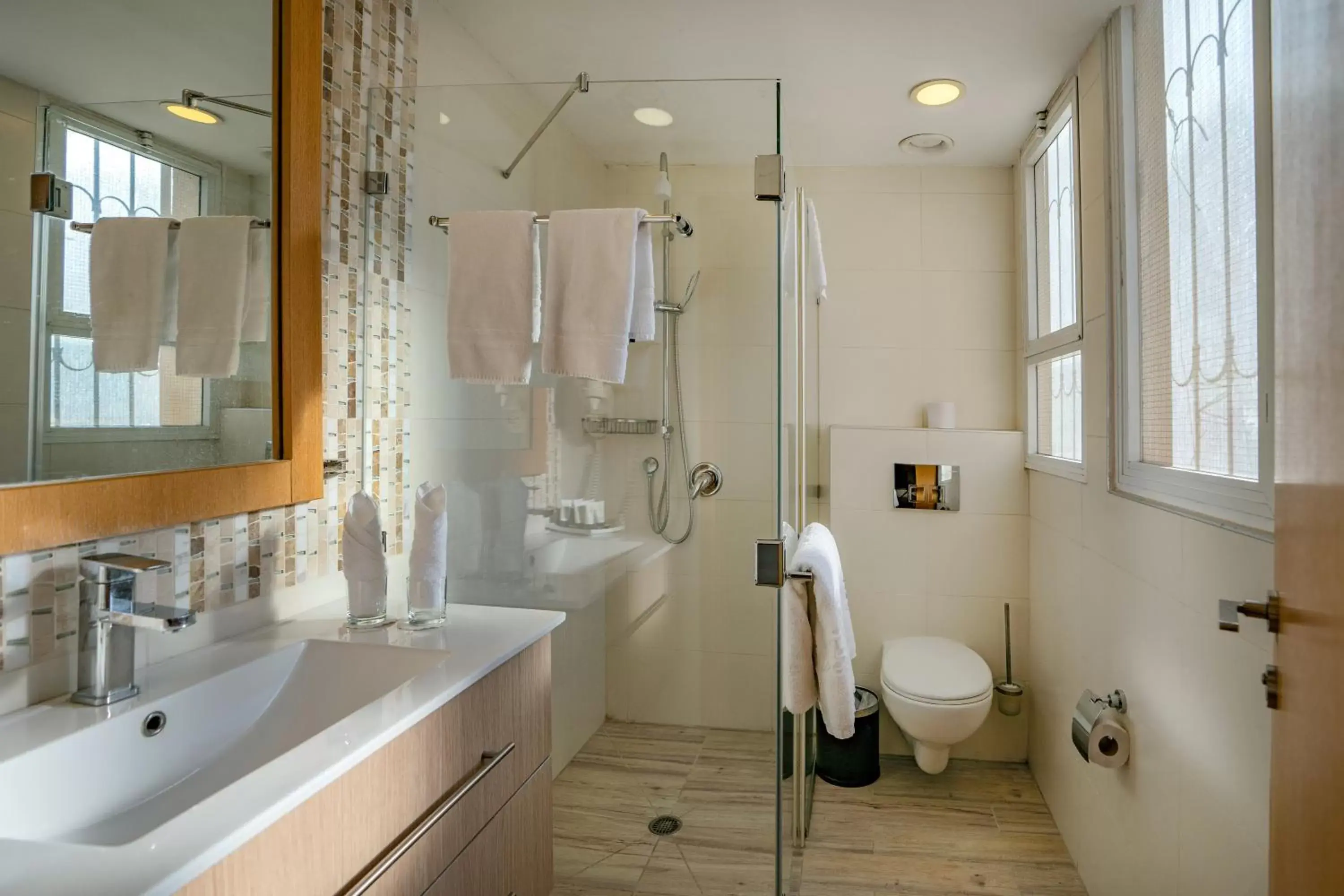 Shower, Bathroom in The Sephardic House Hotel in The Jewish Quarter