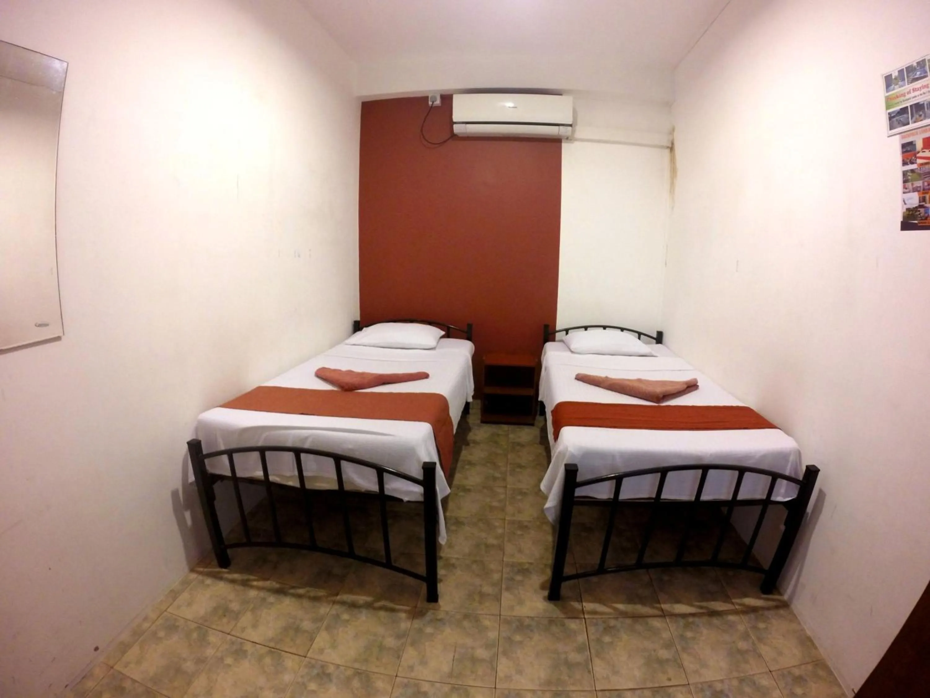 Bed in Backpack Lanka