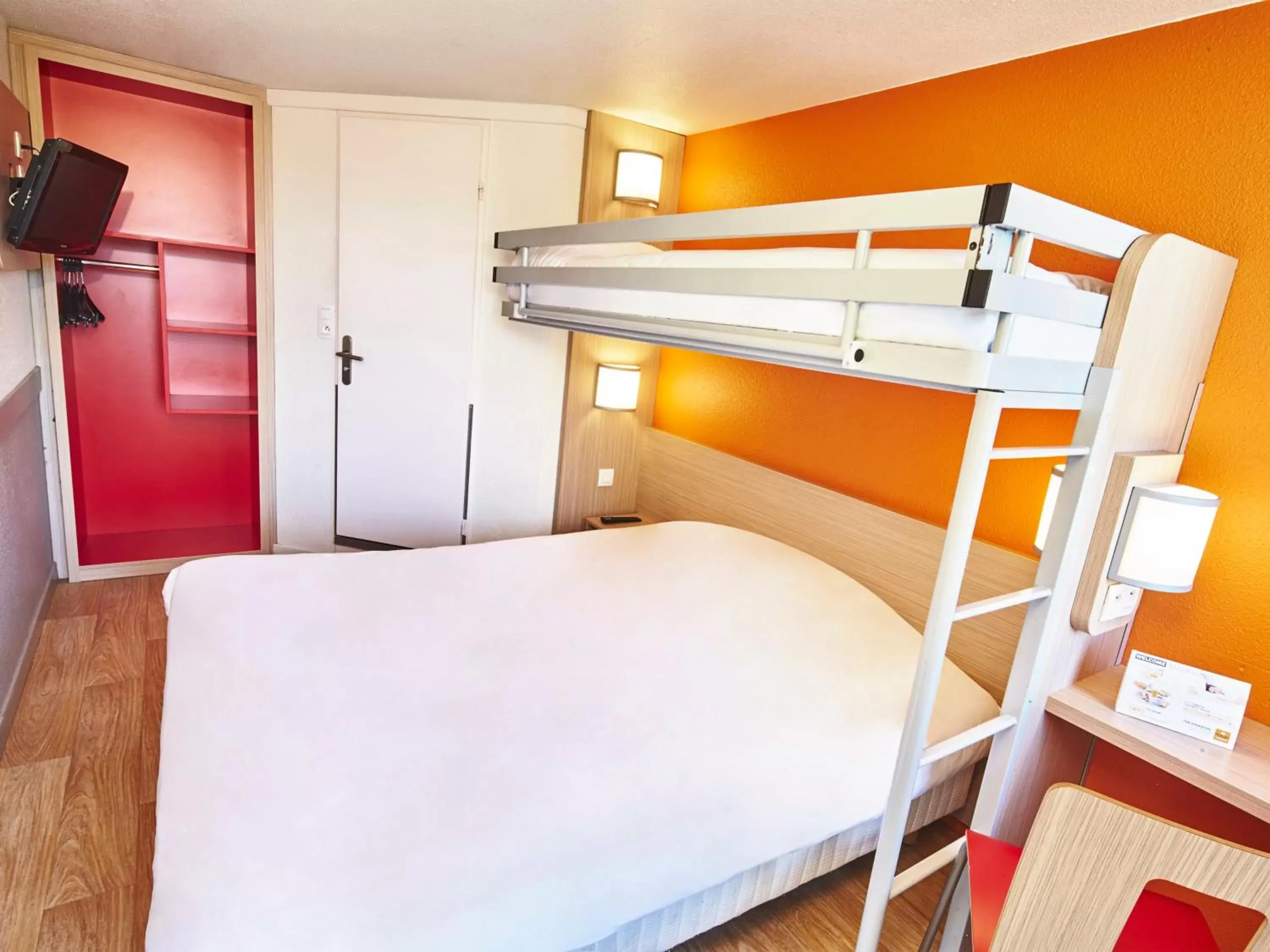 bunk bed, Bed in Première Classe Melun Senart bunk bed, Bed in Première Classe Melun Senart