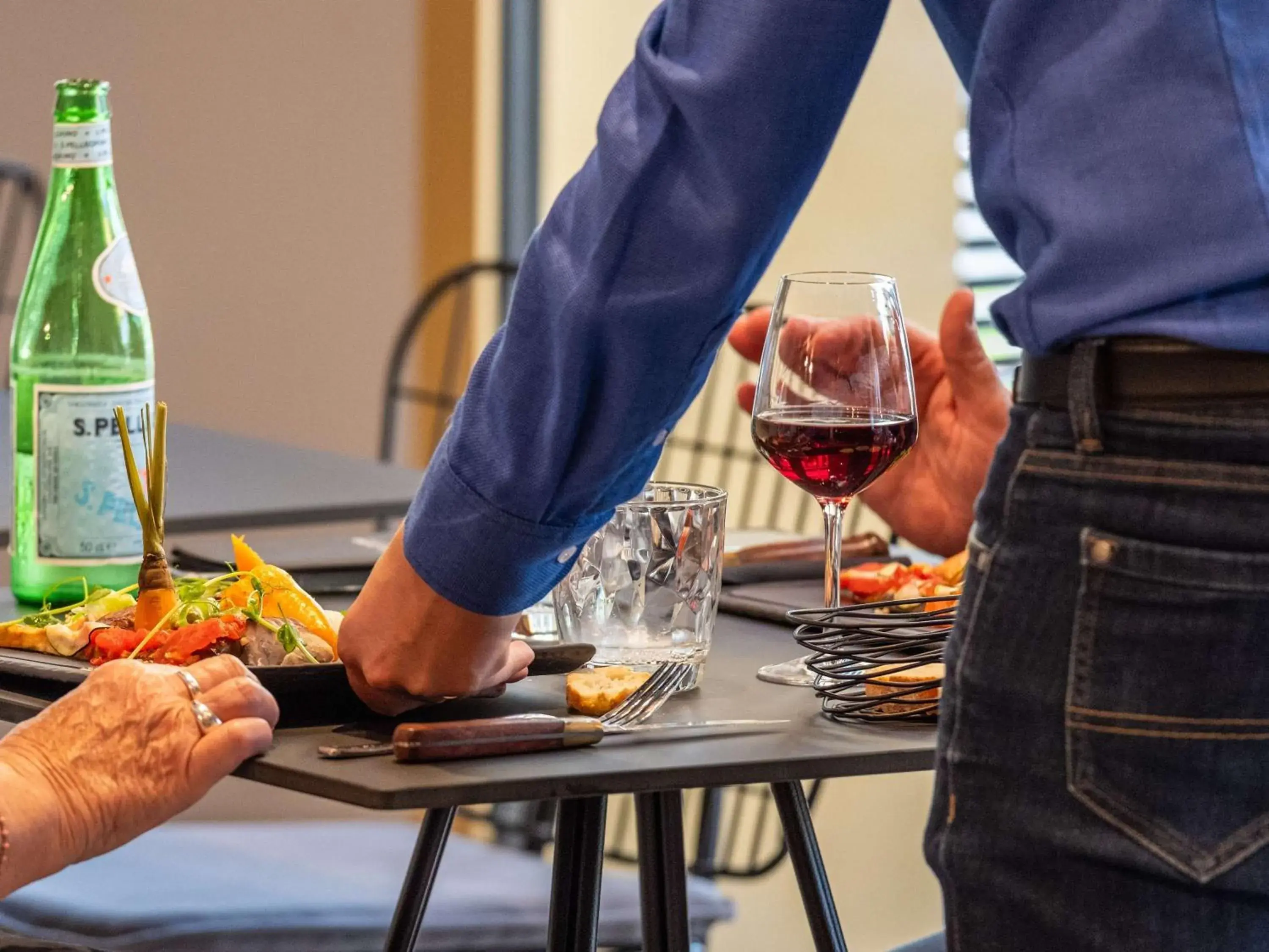 Restaurant/places to eat in ibis budget Nantes Nord Treillières Restaurant/places to eat in ibis budget Nantes Nord Treillières