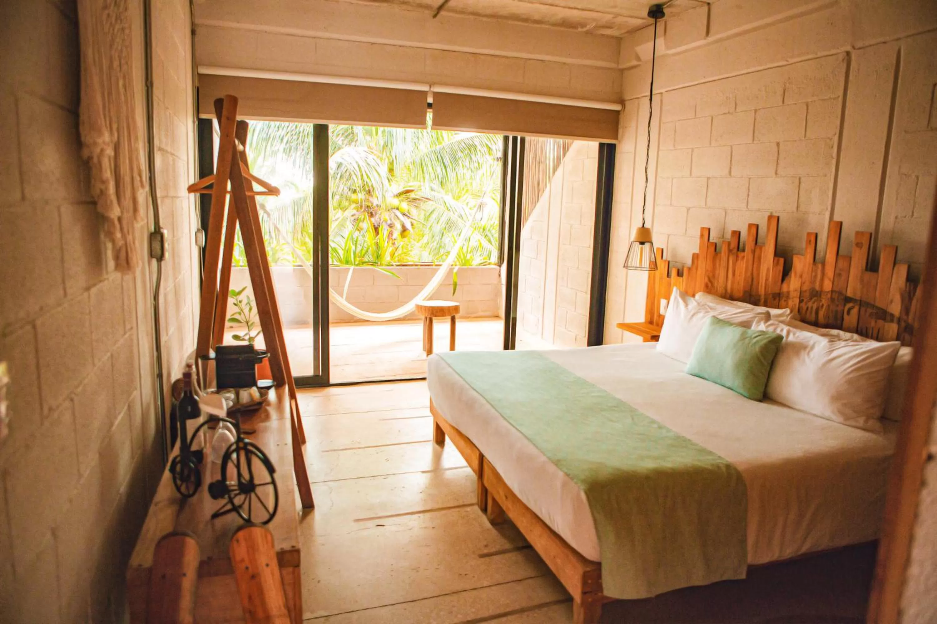 Bed in Nomads Hotel, Hostel & Beachclub