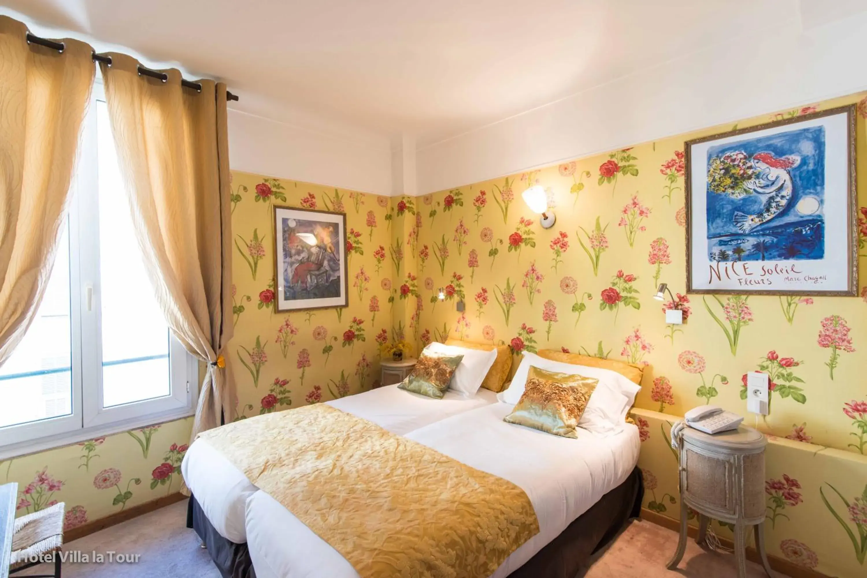 Photo of the whole room, Bed in Hotel Villa La Tour