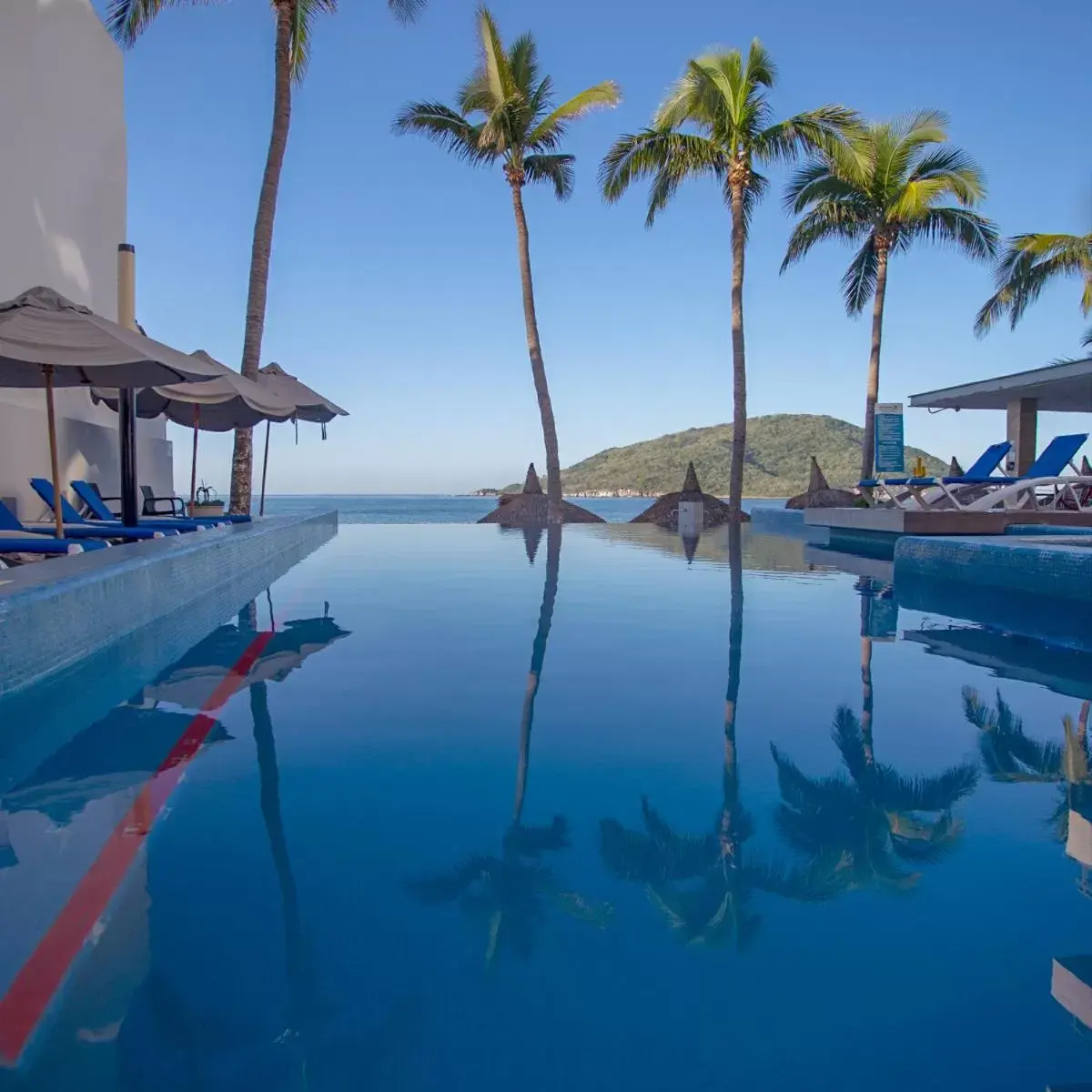 Swimming Pool in Star Palace Beach Hotel