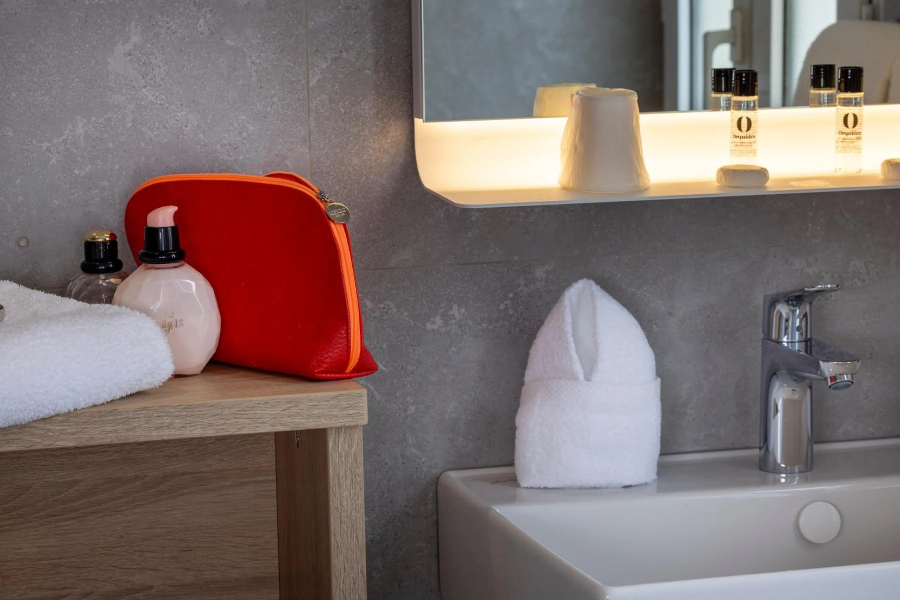 Bathroom in Hotel Charlemagne