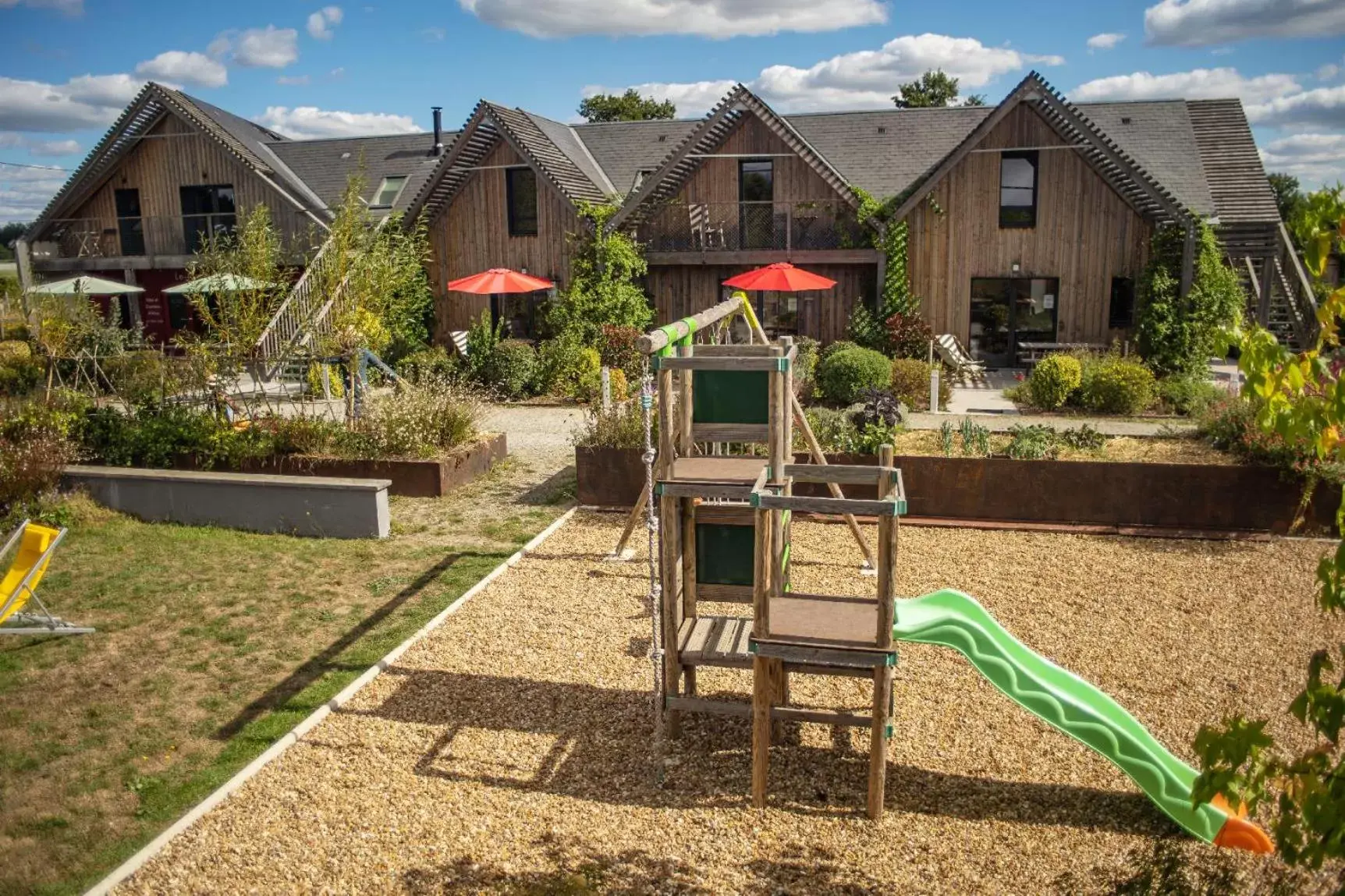 Children play ground, Property Building in Le jardin des 4 saisons