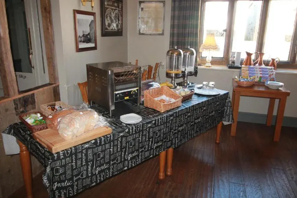 Breakfast, Restaurant/Places to Eat in White Hart Hotel