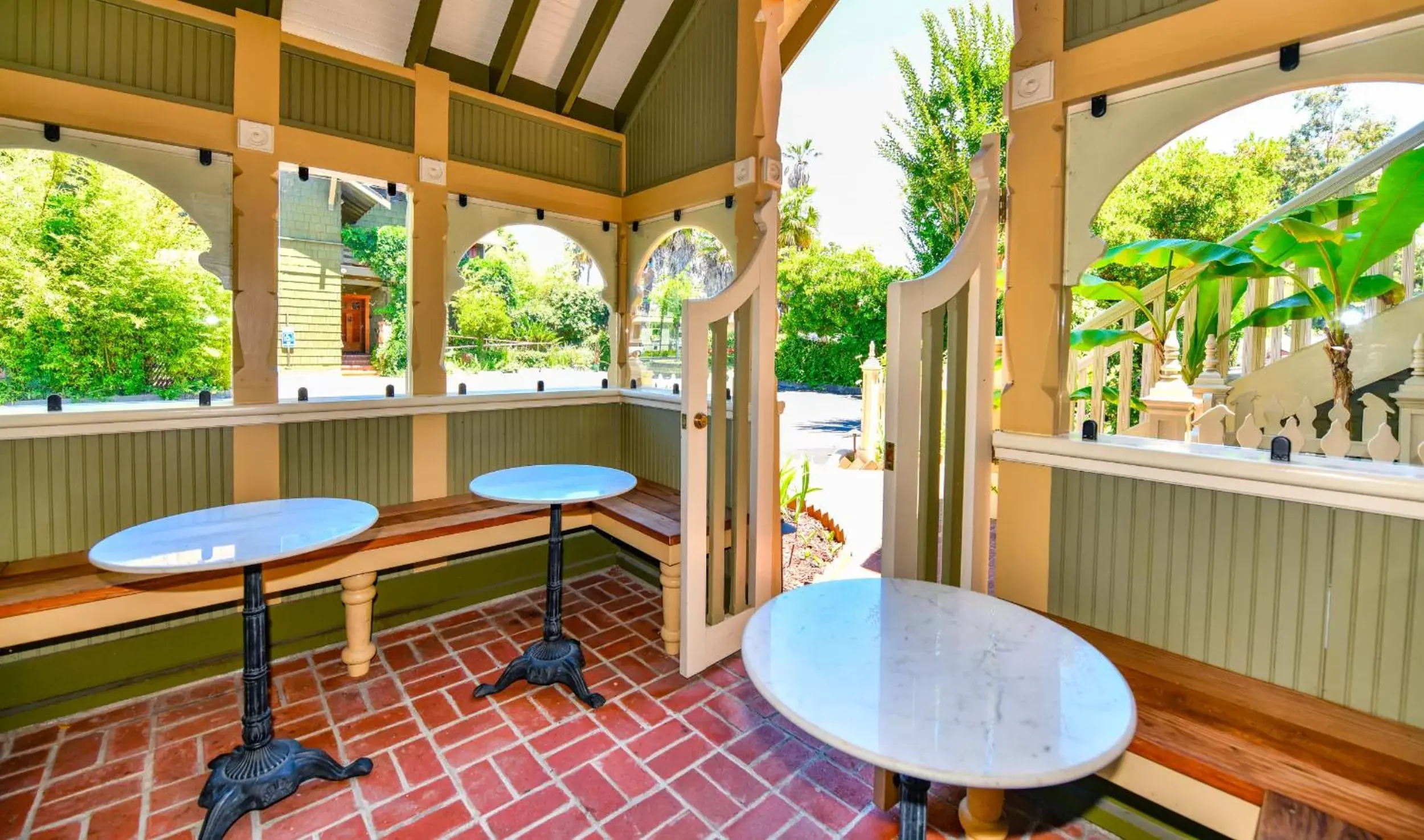 Restaurant/places to eat in Blackbird Inn Restaurant/places to eat in Blackbird Inn