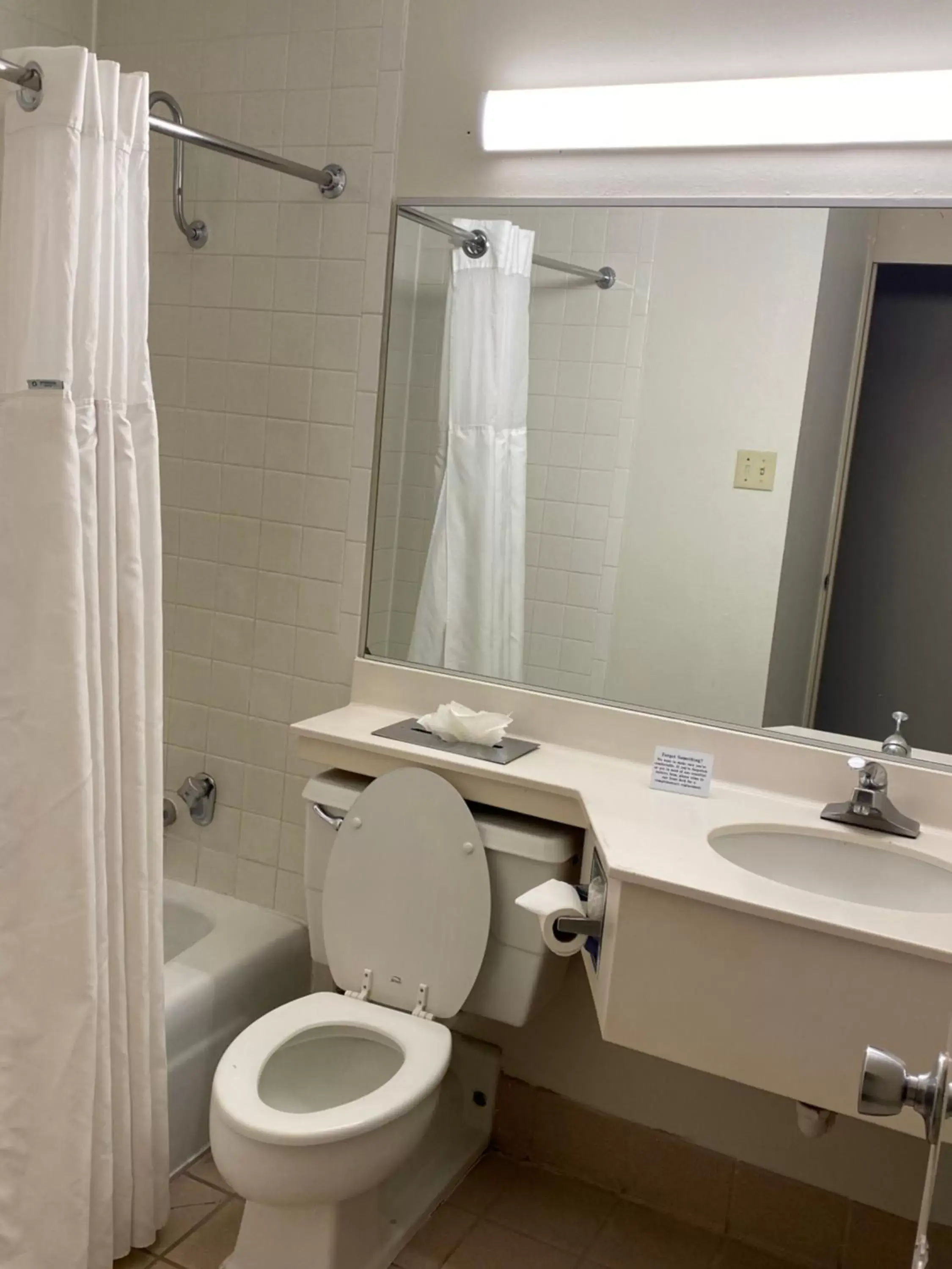 Bathroom in Ramada by Wyndham Albuquerque Midtown