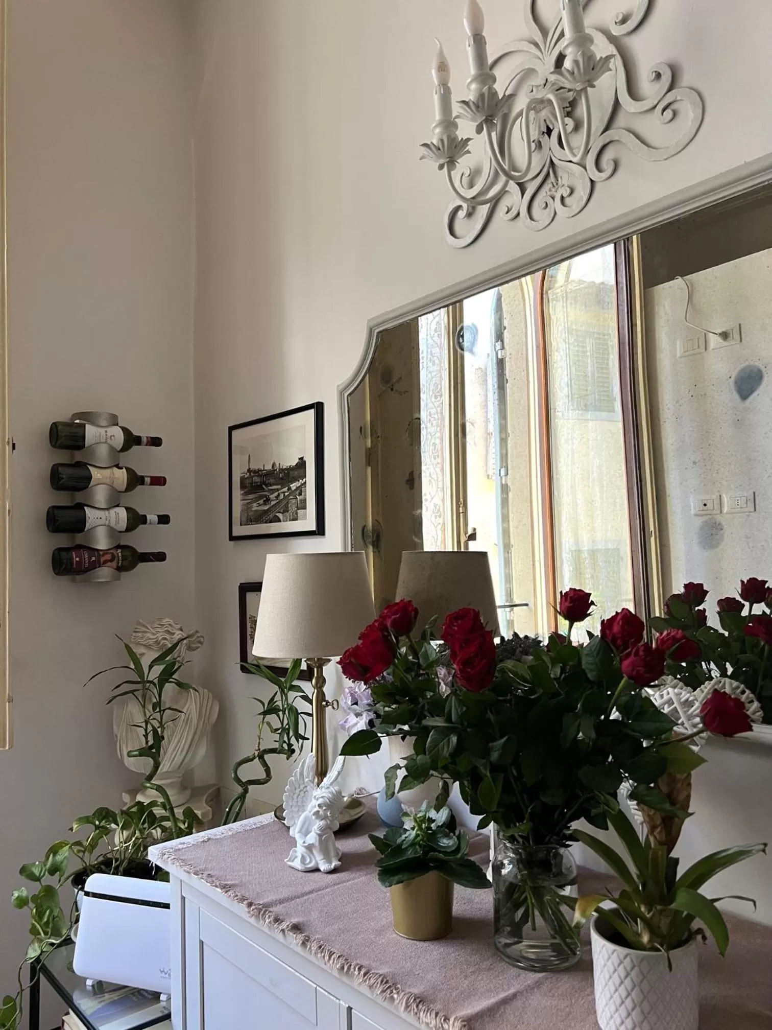 Food and drinks in Home Milù Florence