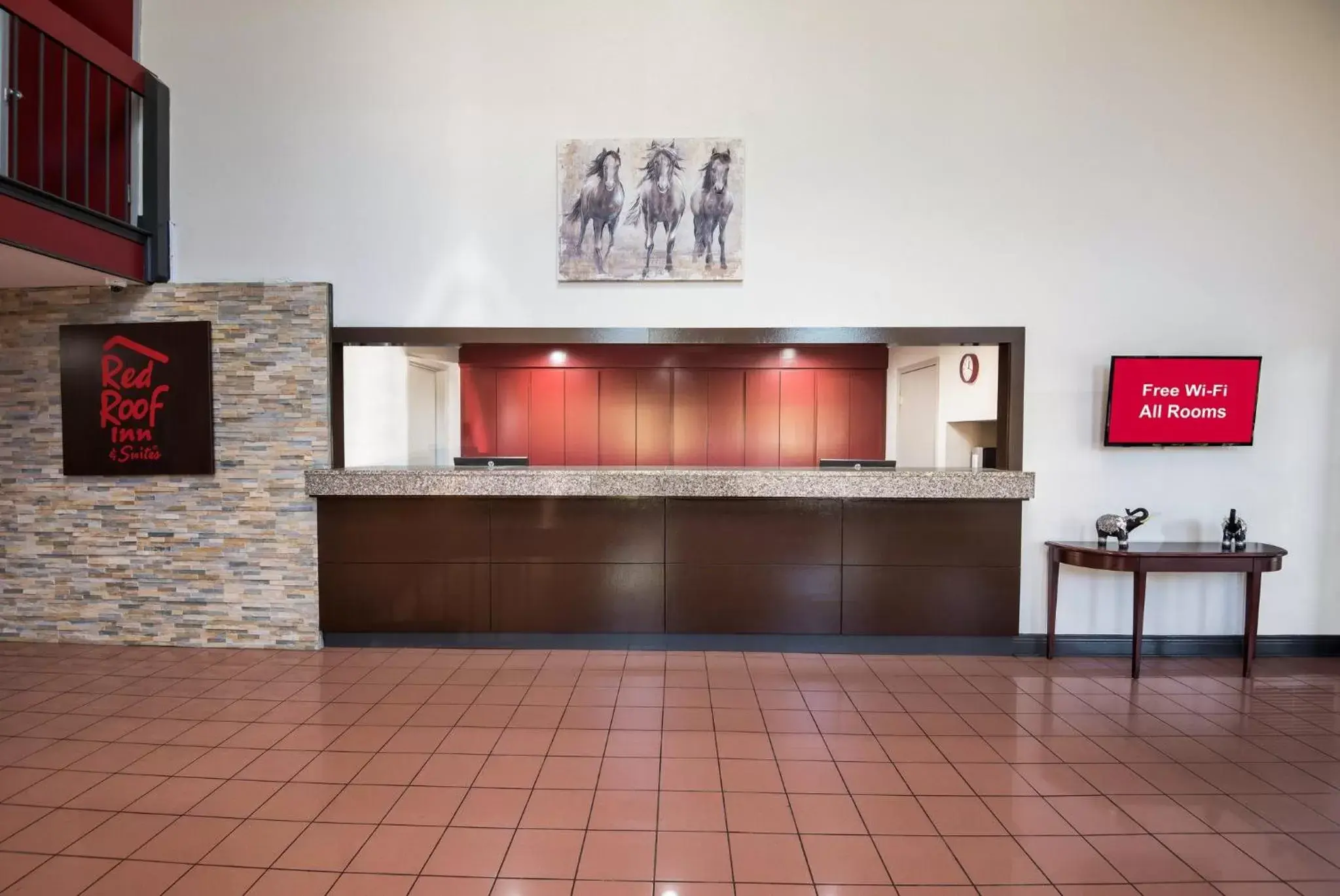 Lobby or reception, Lobby/Reception in Red Roof Inn & Suites Lexington - Hamburg